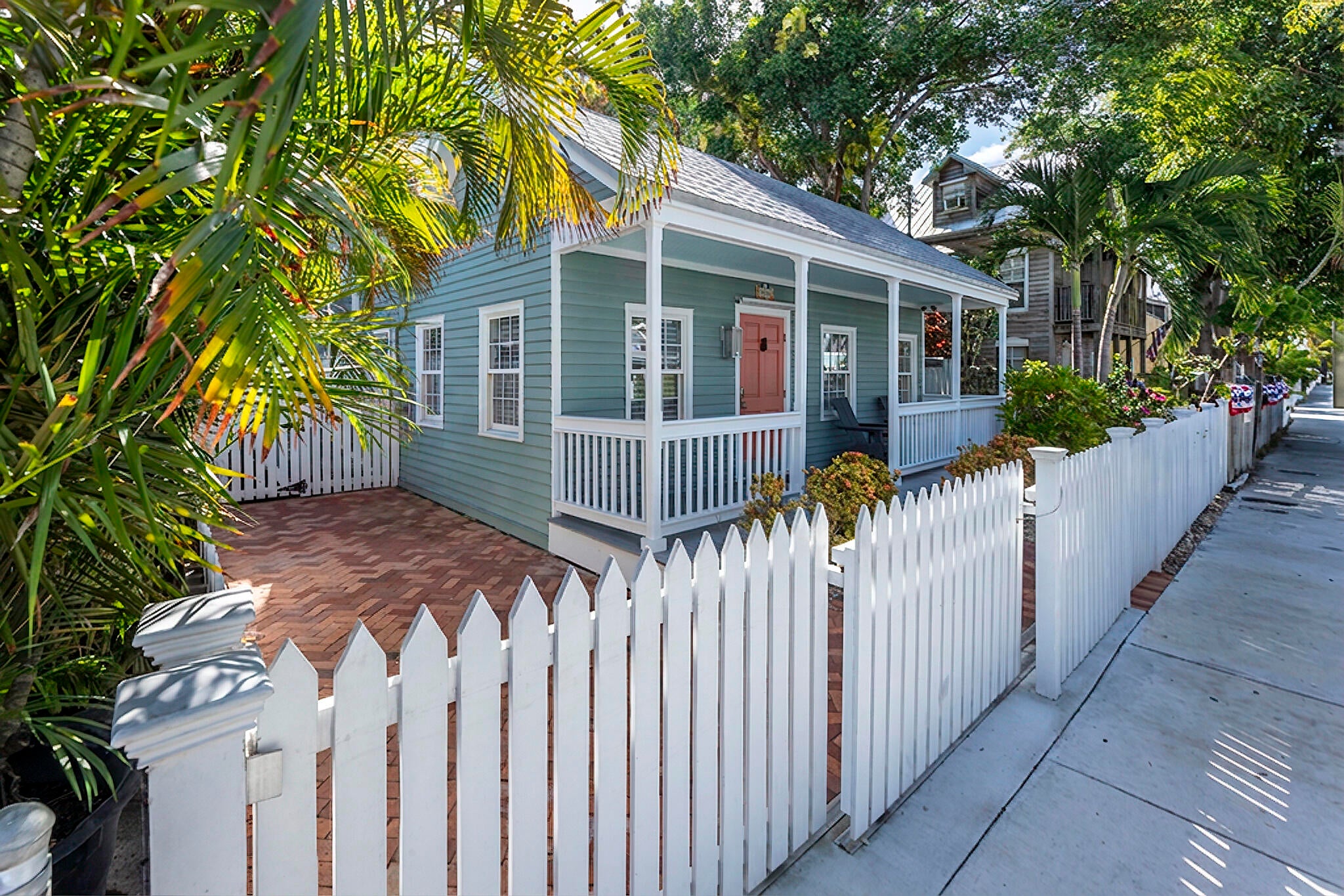 1019 Whitehead Street — photo