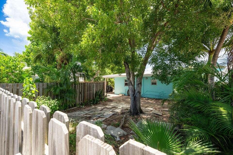 2309 Patterson Avenue — photo