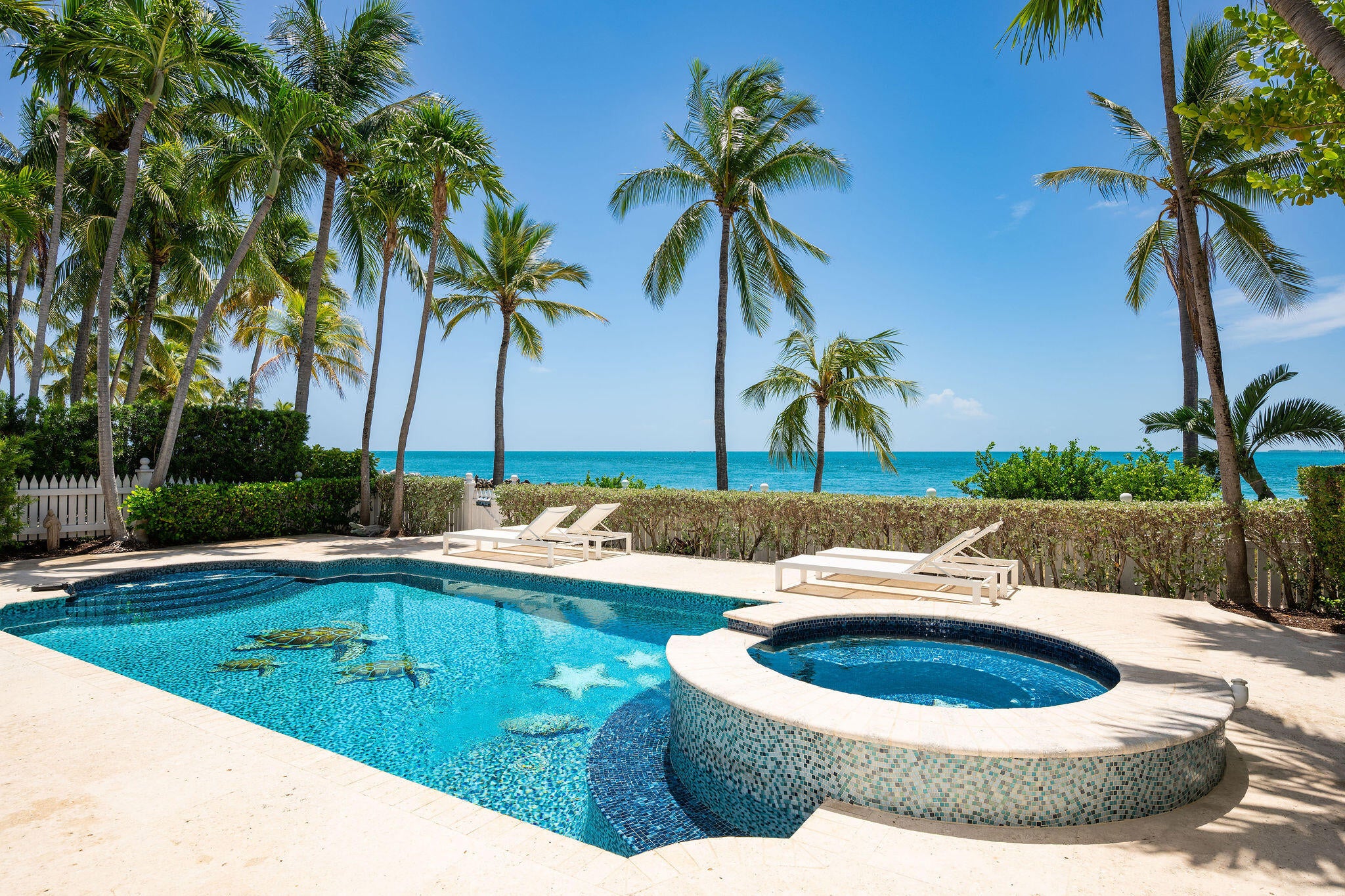 11 Sunset Key Drive — photo