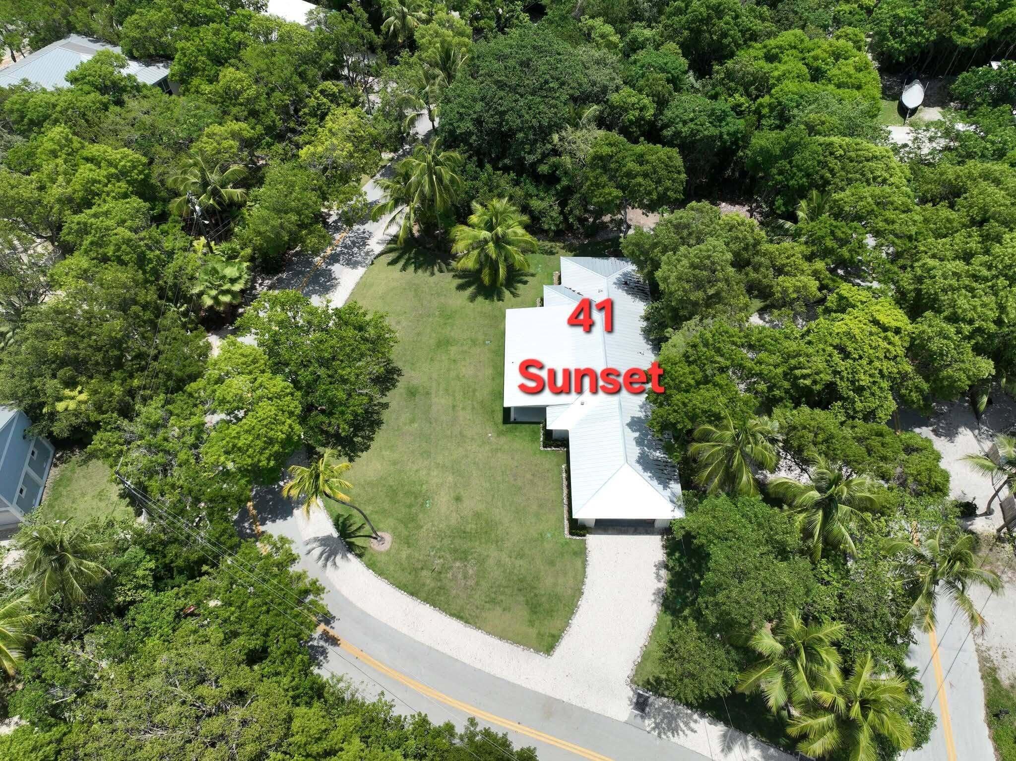 41 Sunset Road — photo