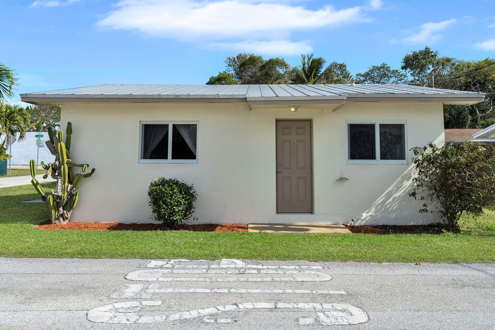 62 Silver Springs Drive — photo