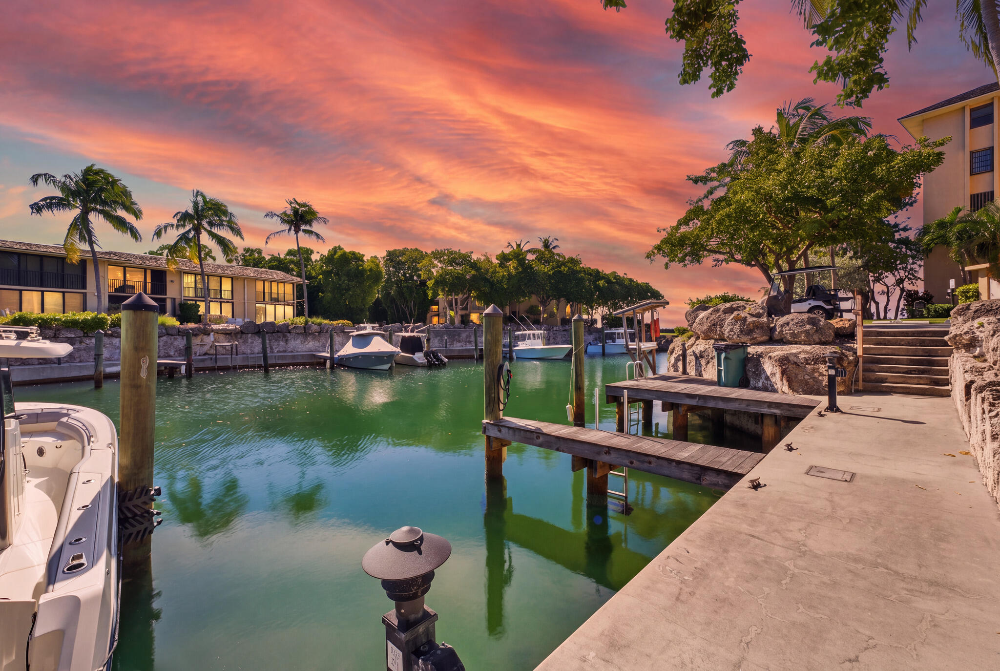 96000 NW Overseas Highway Apt W22 — photo