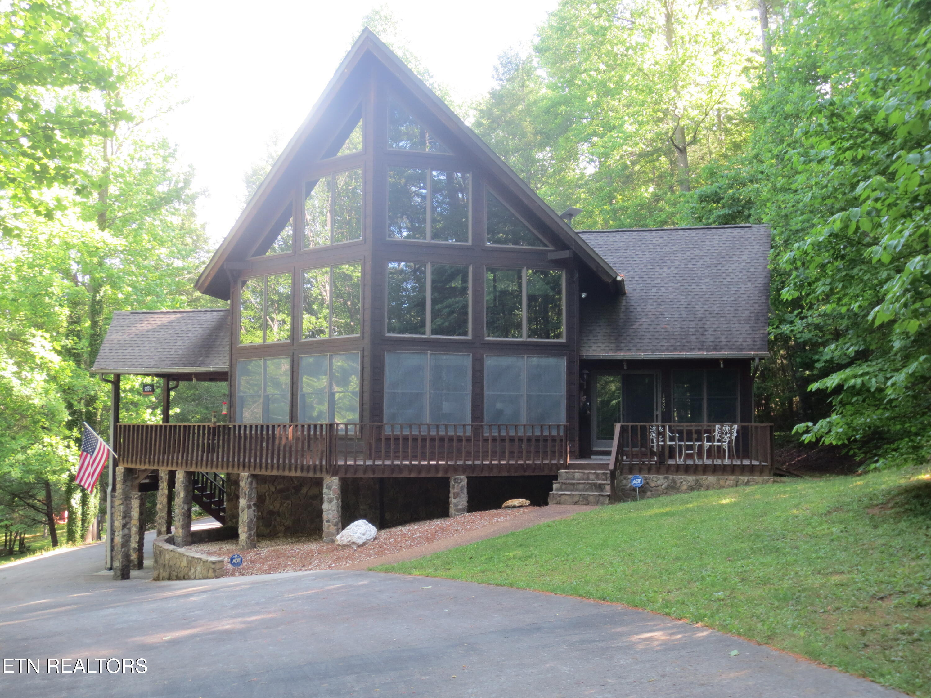 1536 Turkey Creek Road — photo