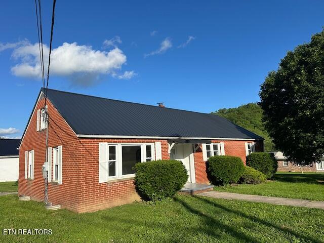 156 Beatty Rd — photo