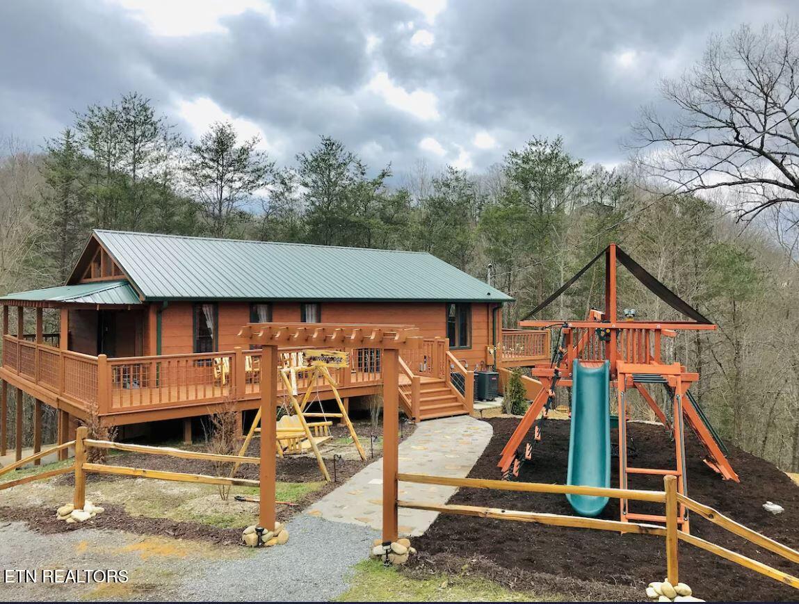 3126 Bear Mountain Lane — photo