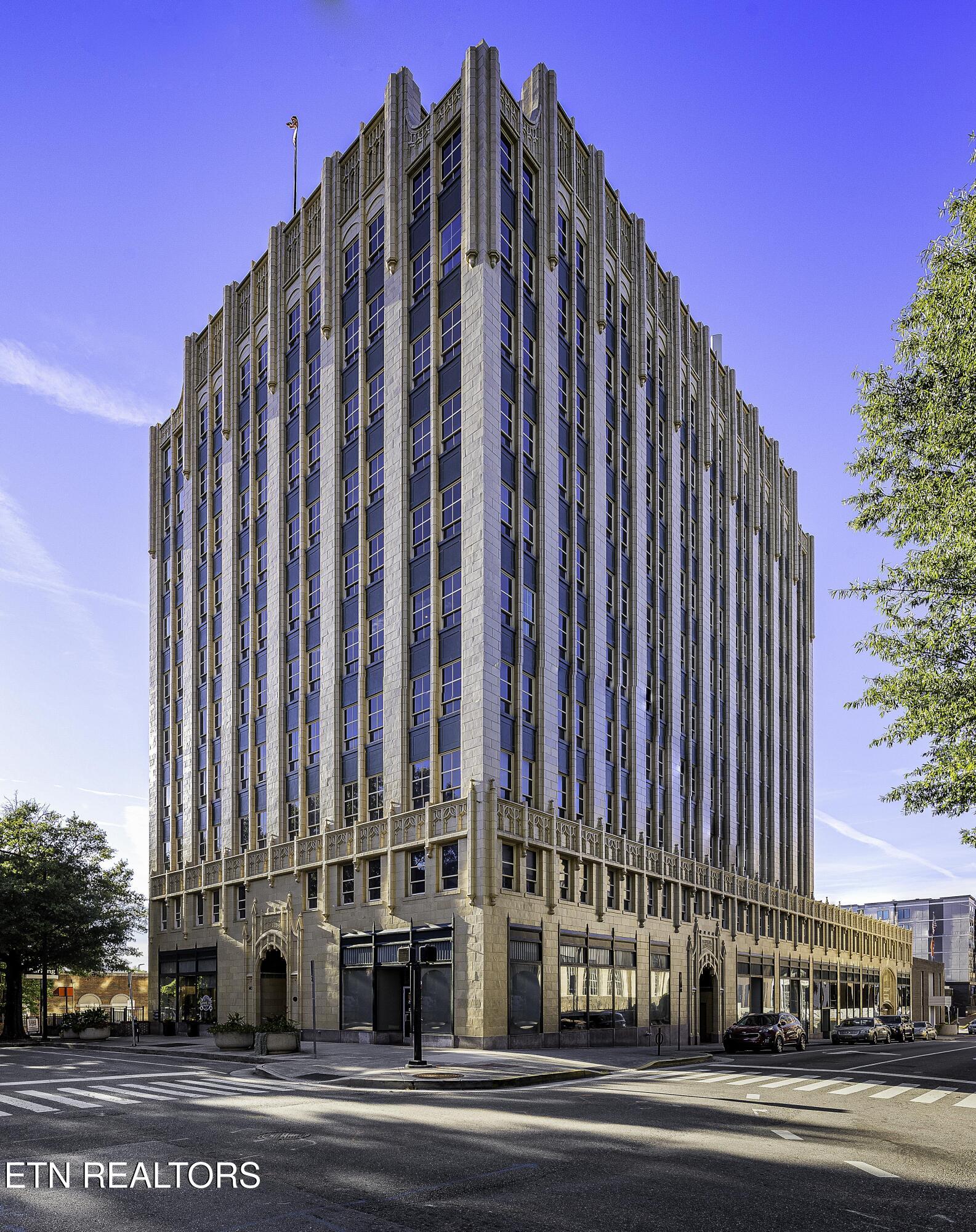 603 W Main St 204 — photo