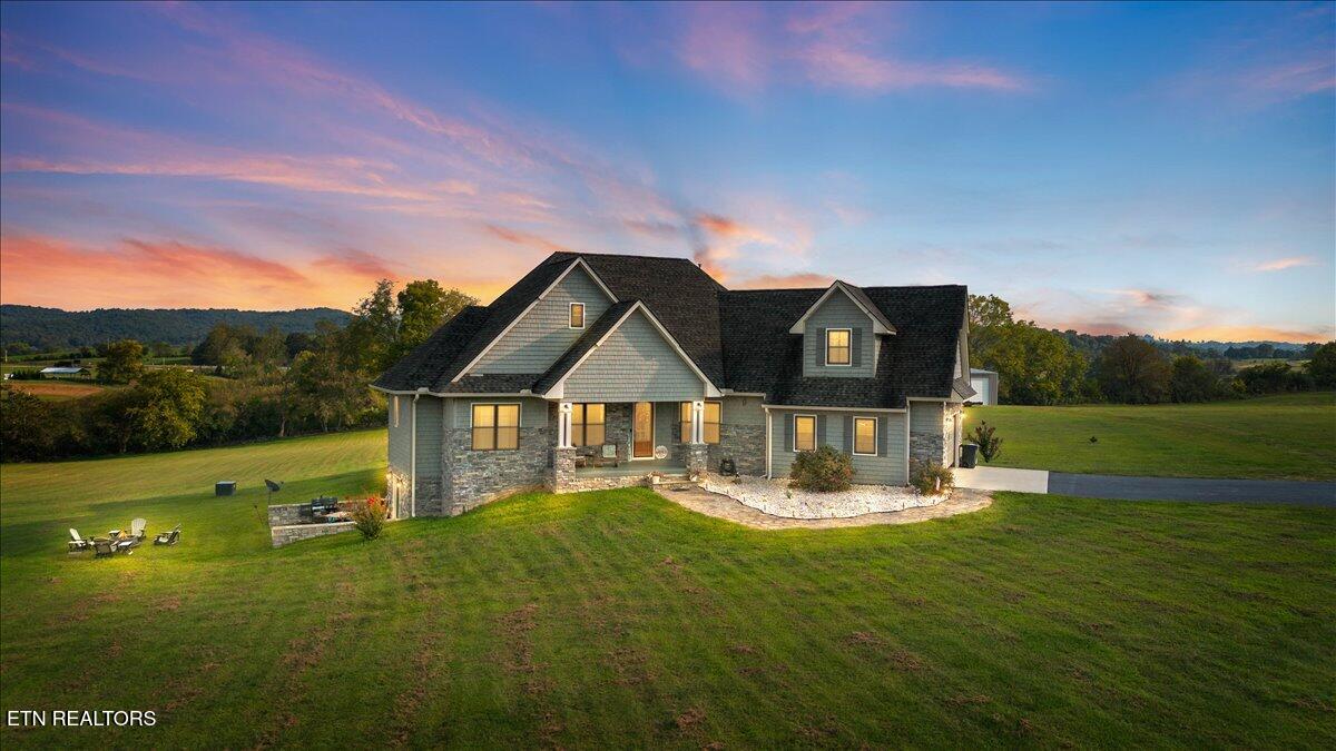 1126 Cross Valley Rd — photo