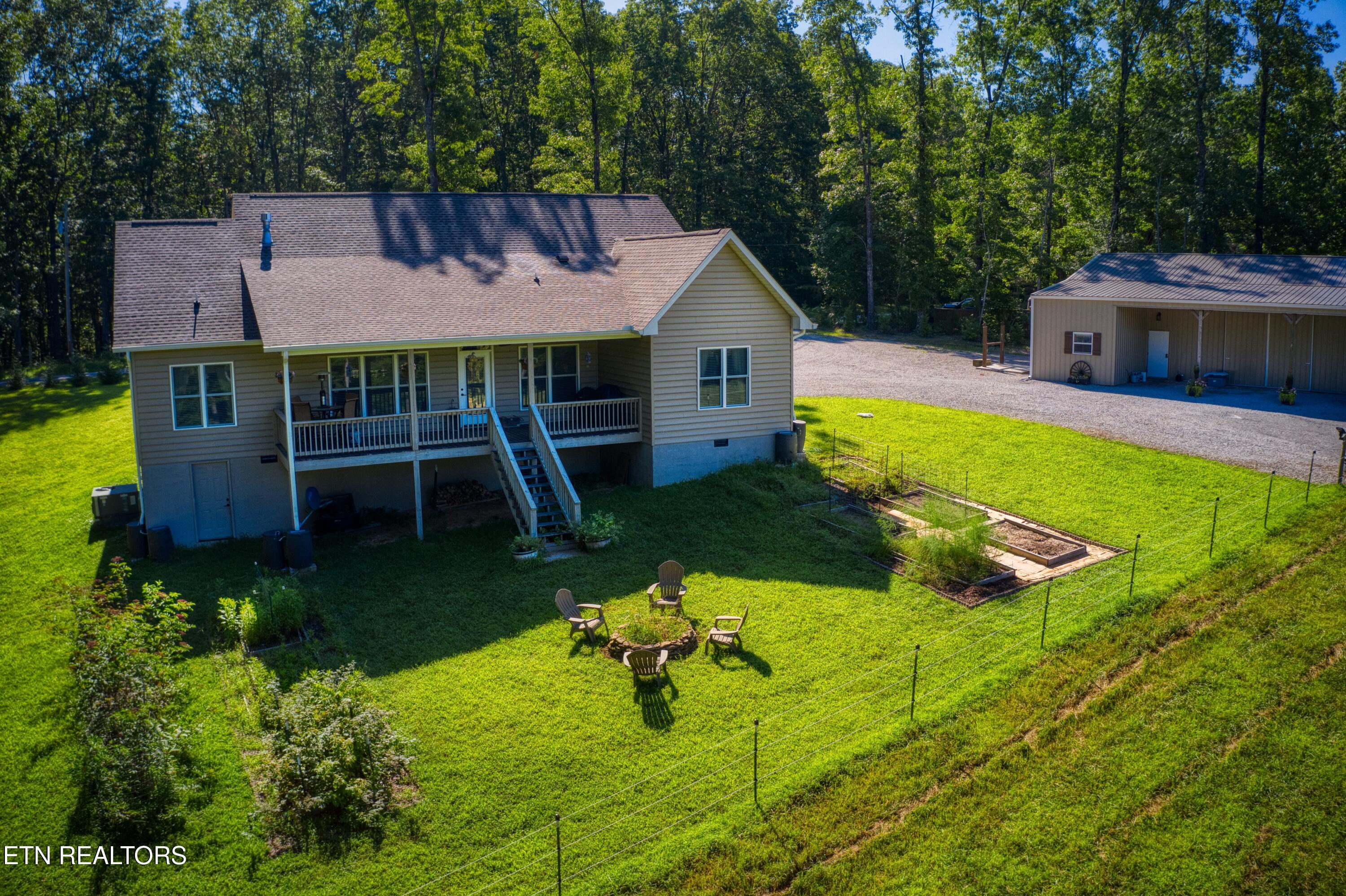 540 Buck Ridge Rd, Jamestown, TN 38556 — photo 3