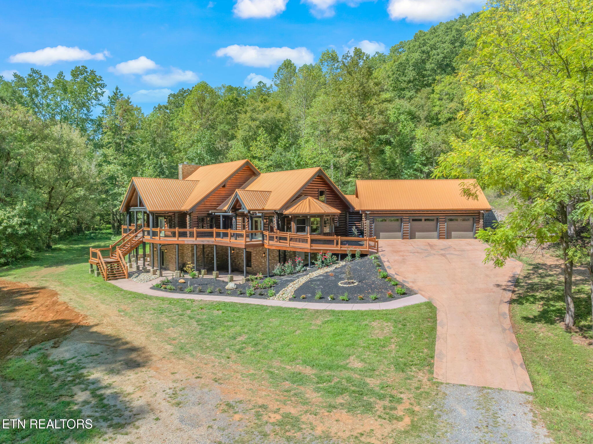 1035 Porterfield Gap Rd — photo