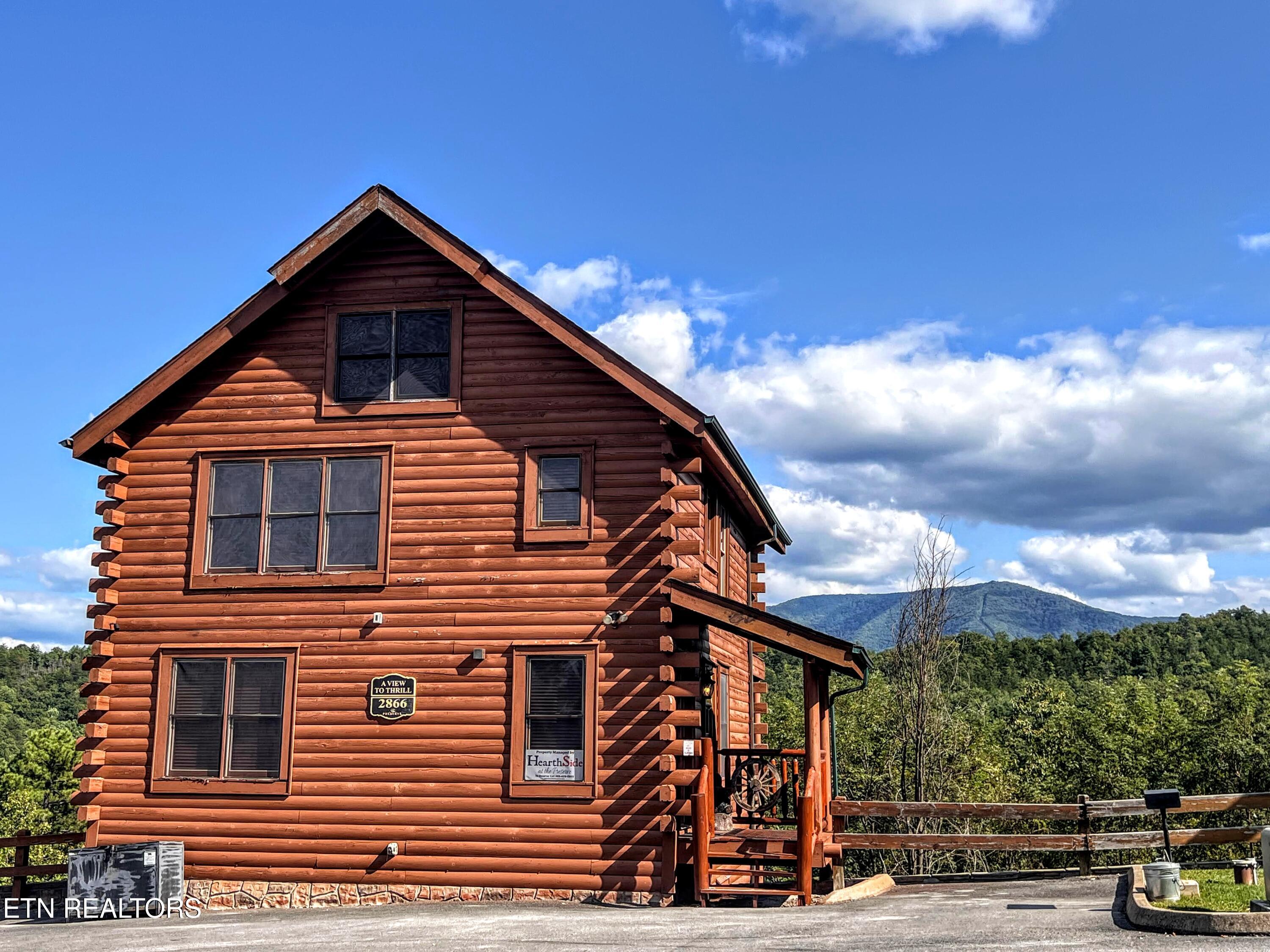 2866 White Oak Ridge Lane — photo