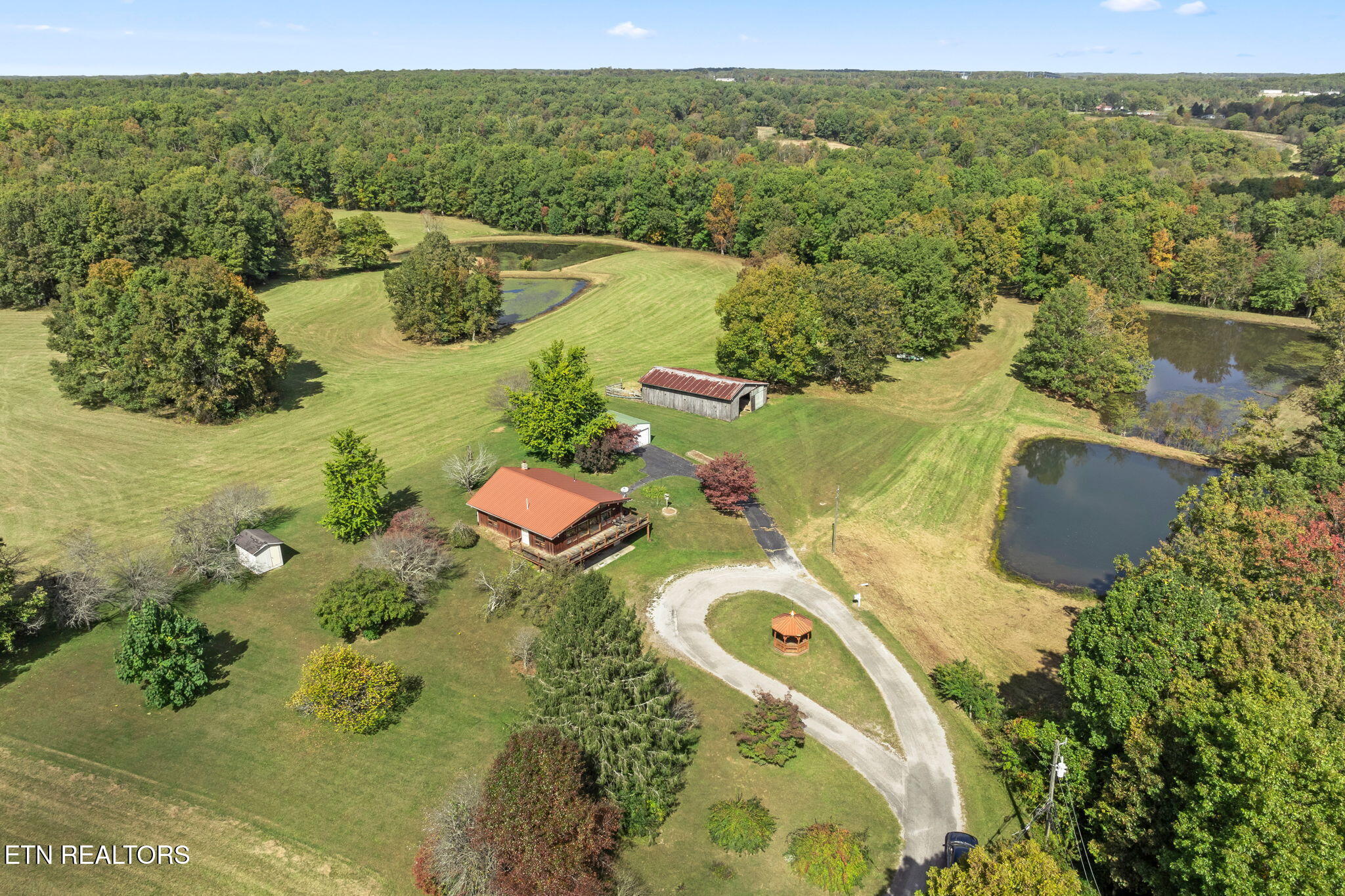 384 Miller Court — photo