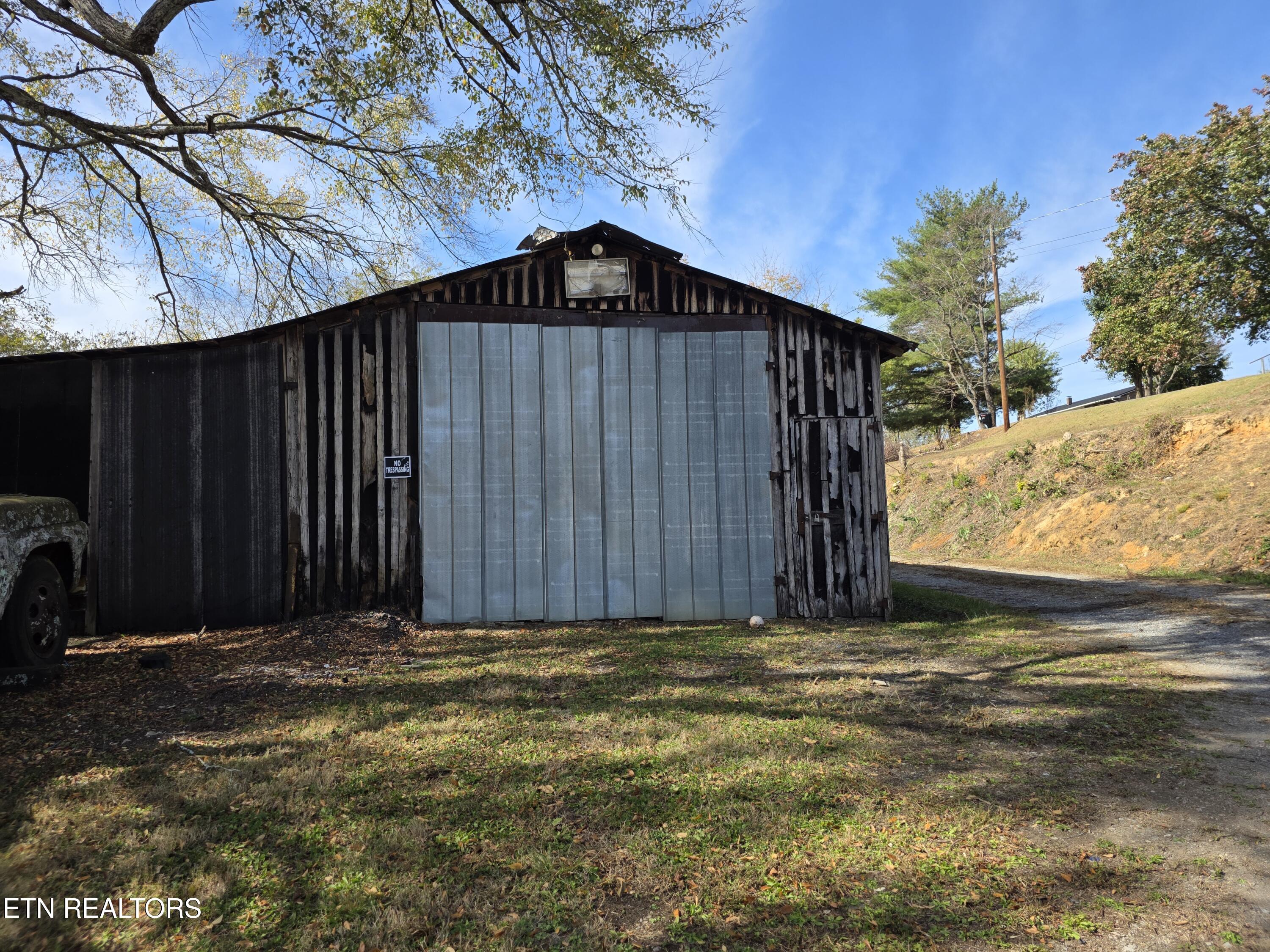 385 Shelton Rd — photo