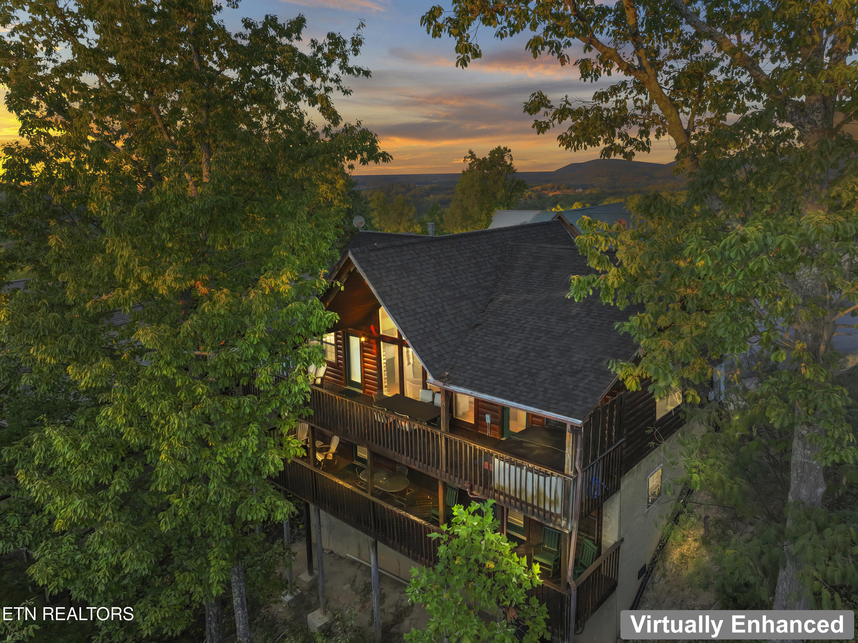 1550 Bears Den Way — photo