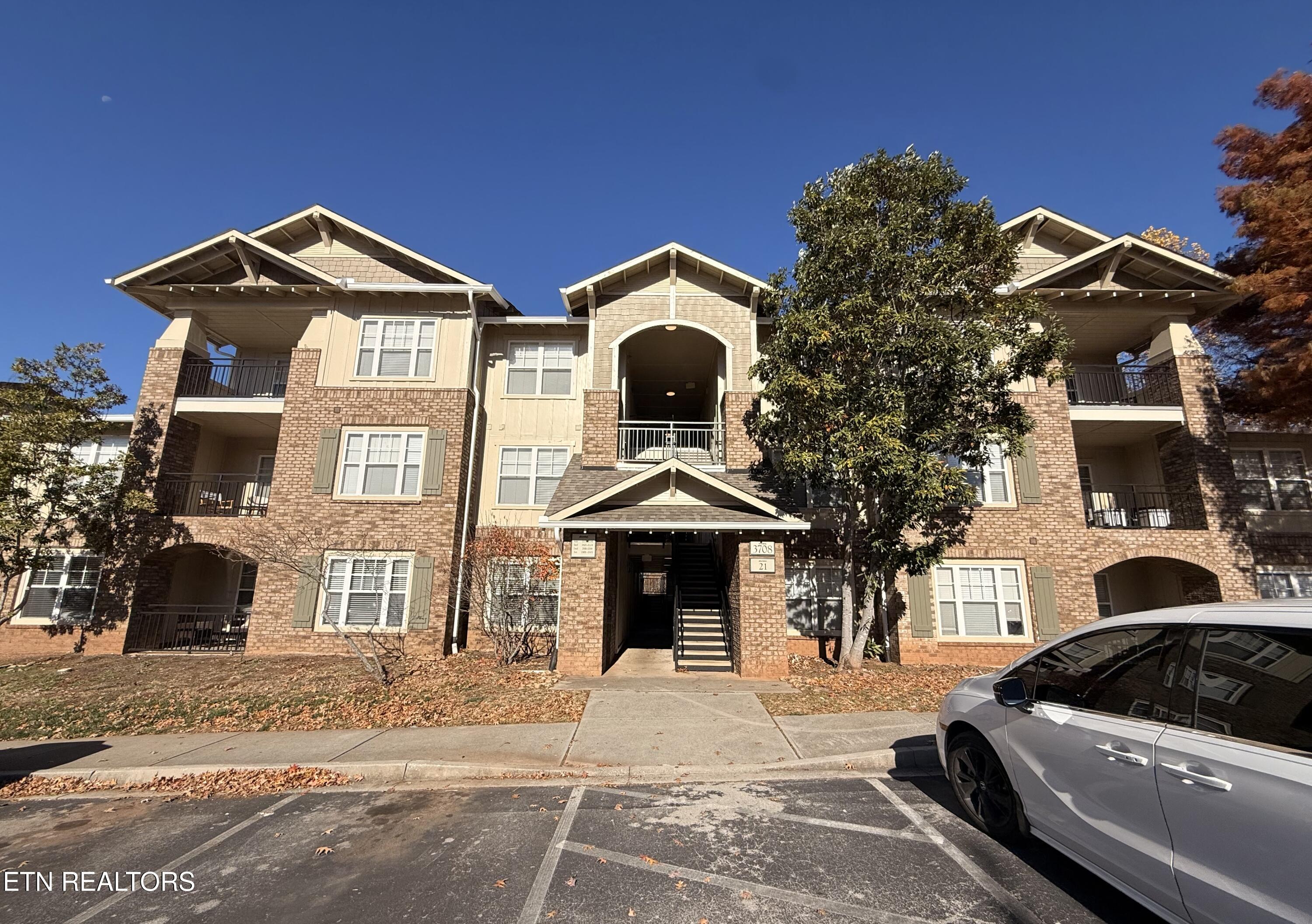 3708 Spruce Ridge Way 2102 — photo
