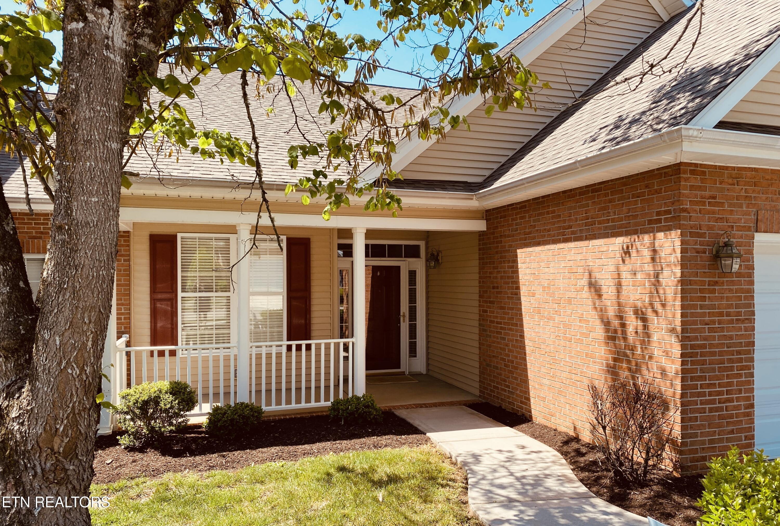 119 Devanshire Court — photo
