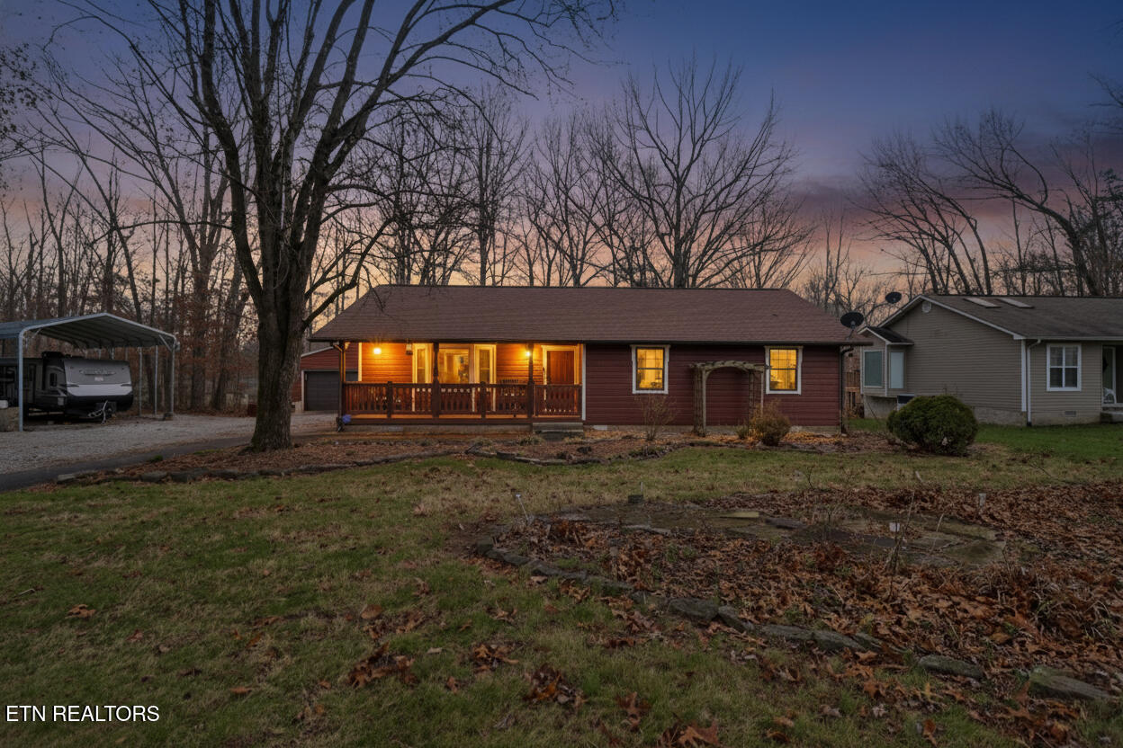 573 Mockingbird Drive — photo
