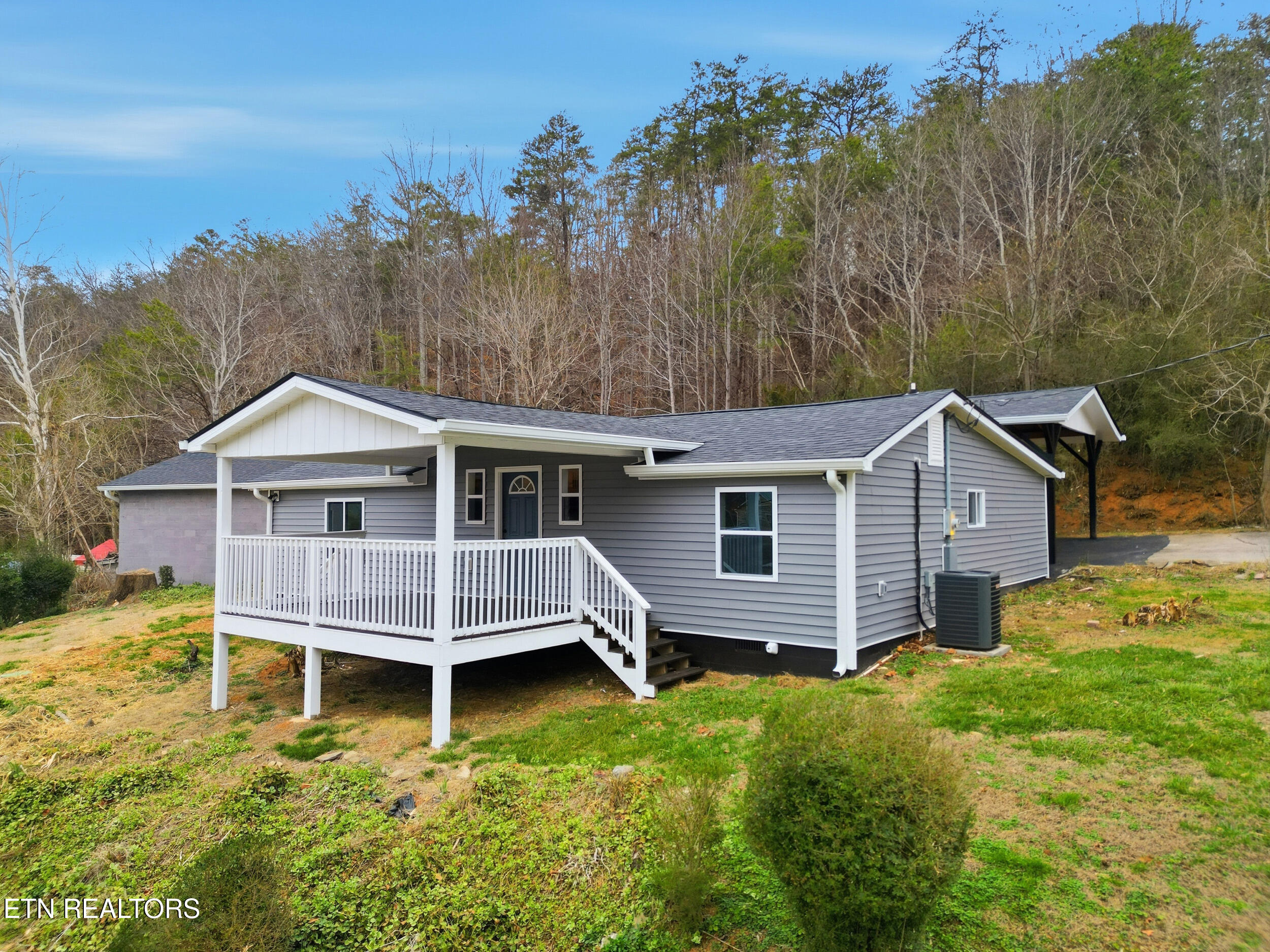 732 Butler Mill Rd — photo