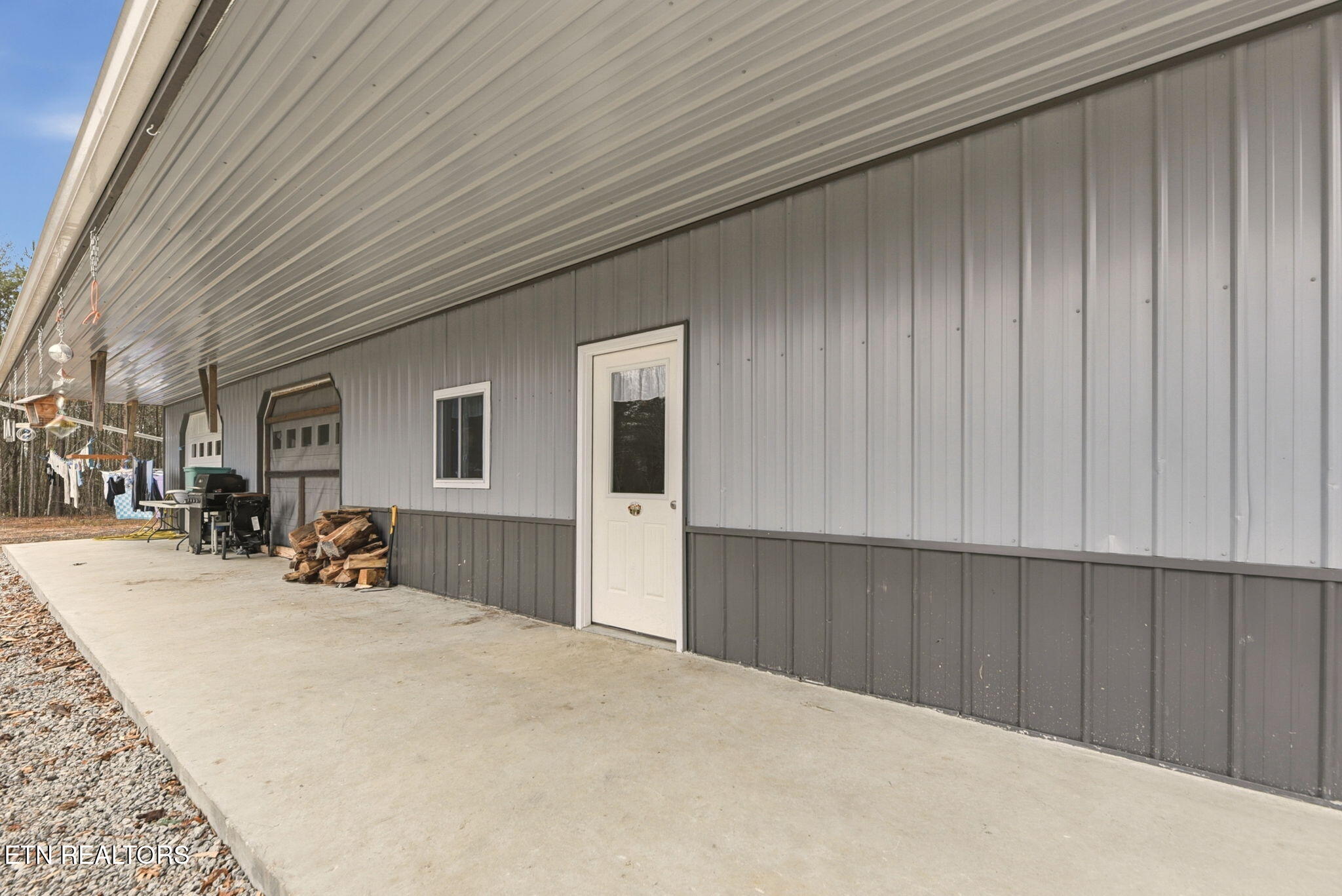 337 Old Collins, Deer Lodge, TN 37726 — photo 3
