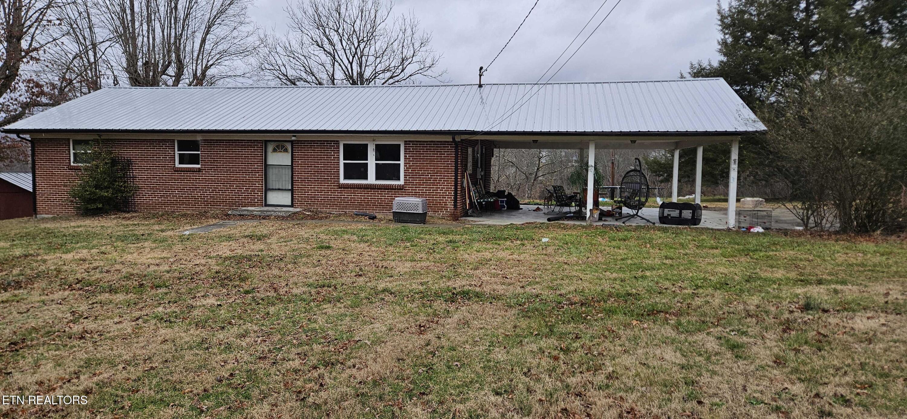 181 Camp Ridge Rd, LaFollette, TN 37766