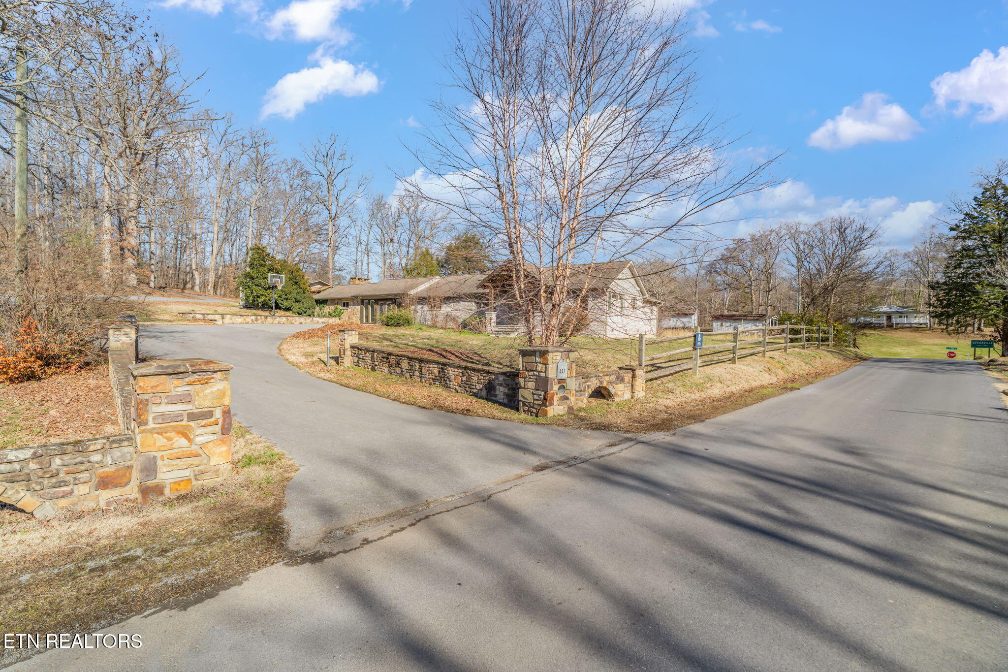 617 Lewelling Rd, Sevierville, TN 37862 — photo 3