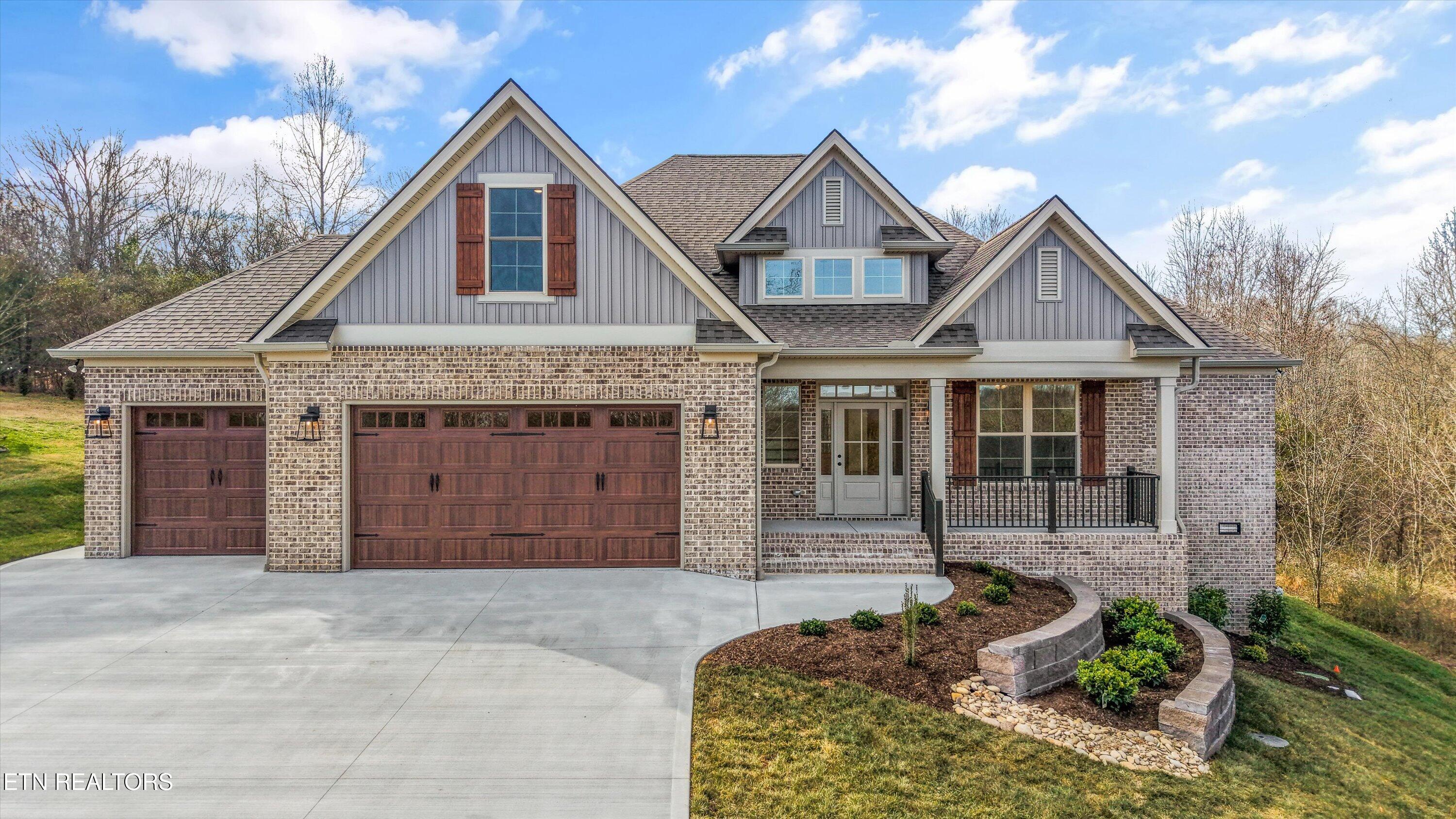 235 Walelu Tr — photo
