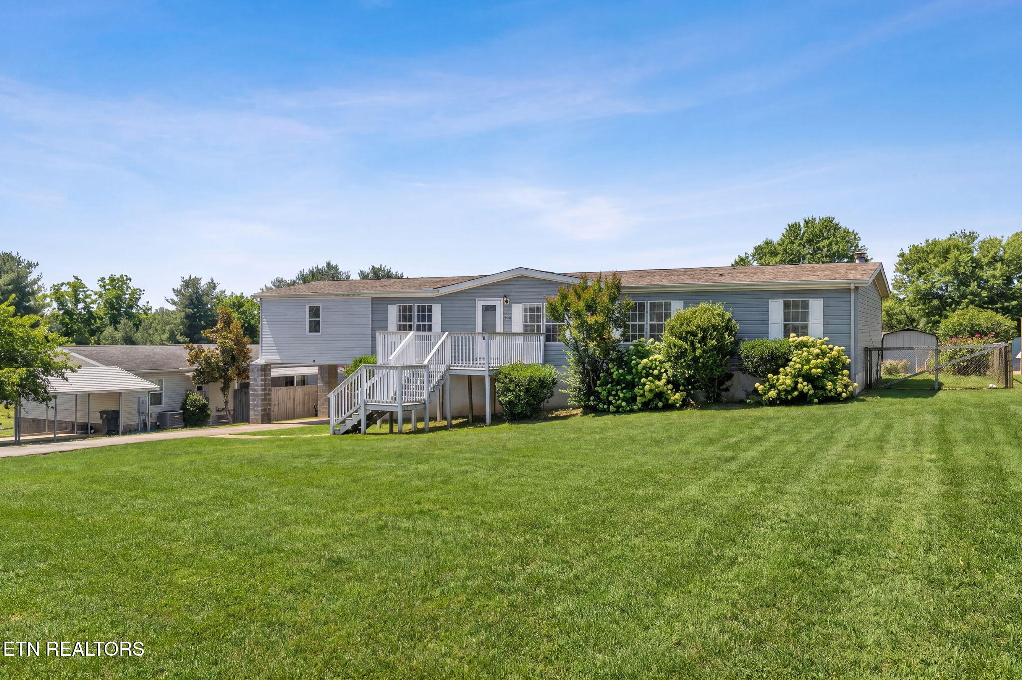 1009 Ridge View Rd, Maryville, TN 37801 — photo 2