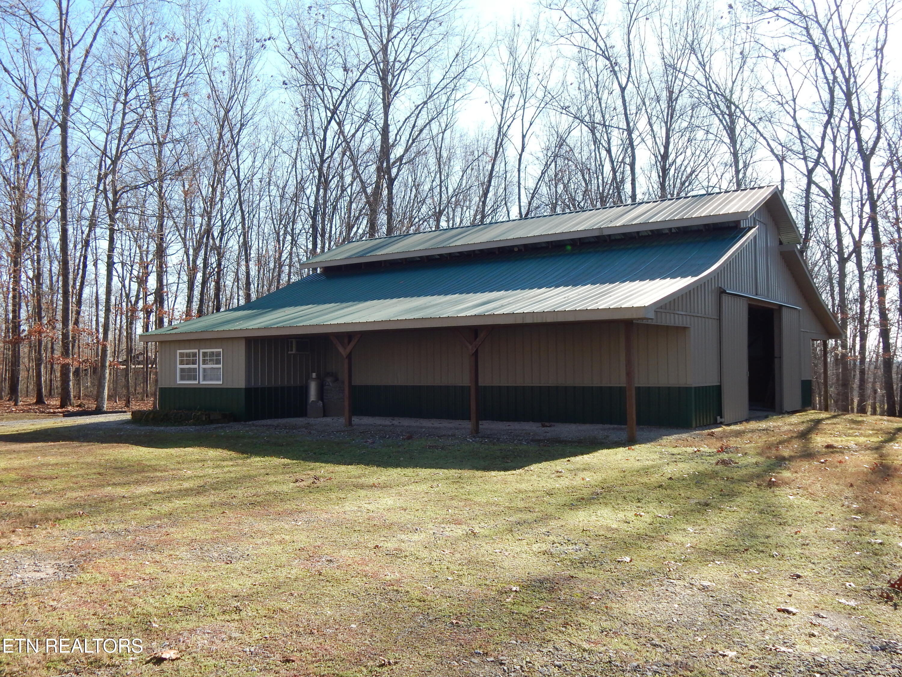 619 Ridgetop Drive — photo