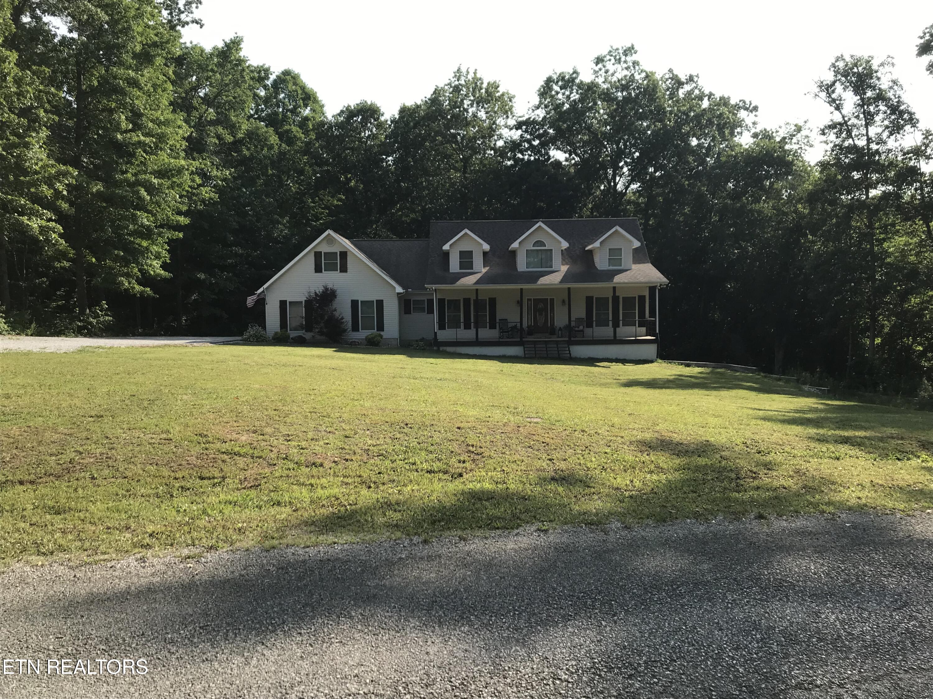 131 East Lane — photo