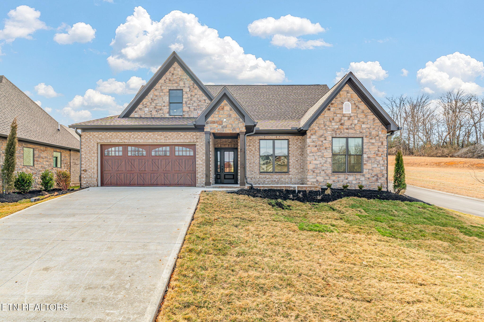 200 Goldcrest Drive — photo