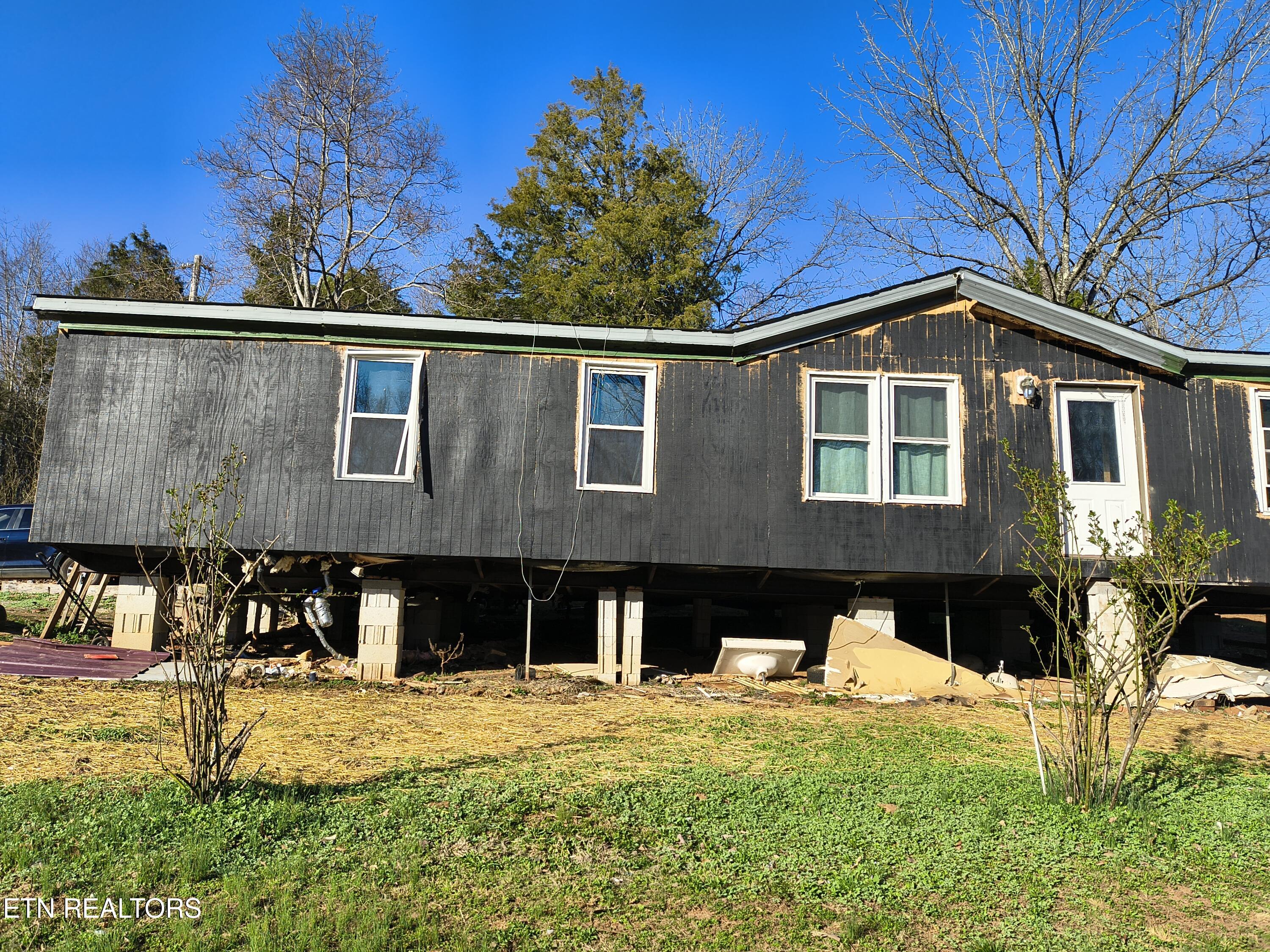 134 Skyview Rd — photo