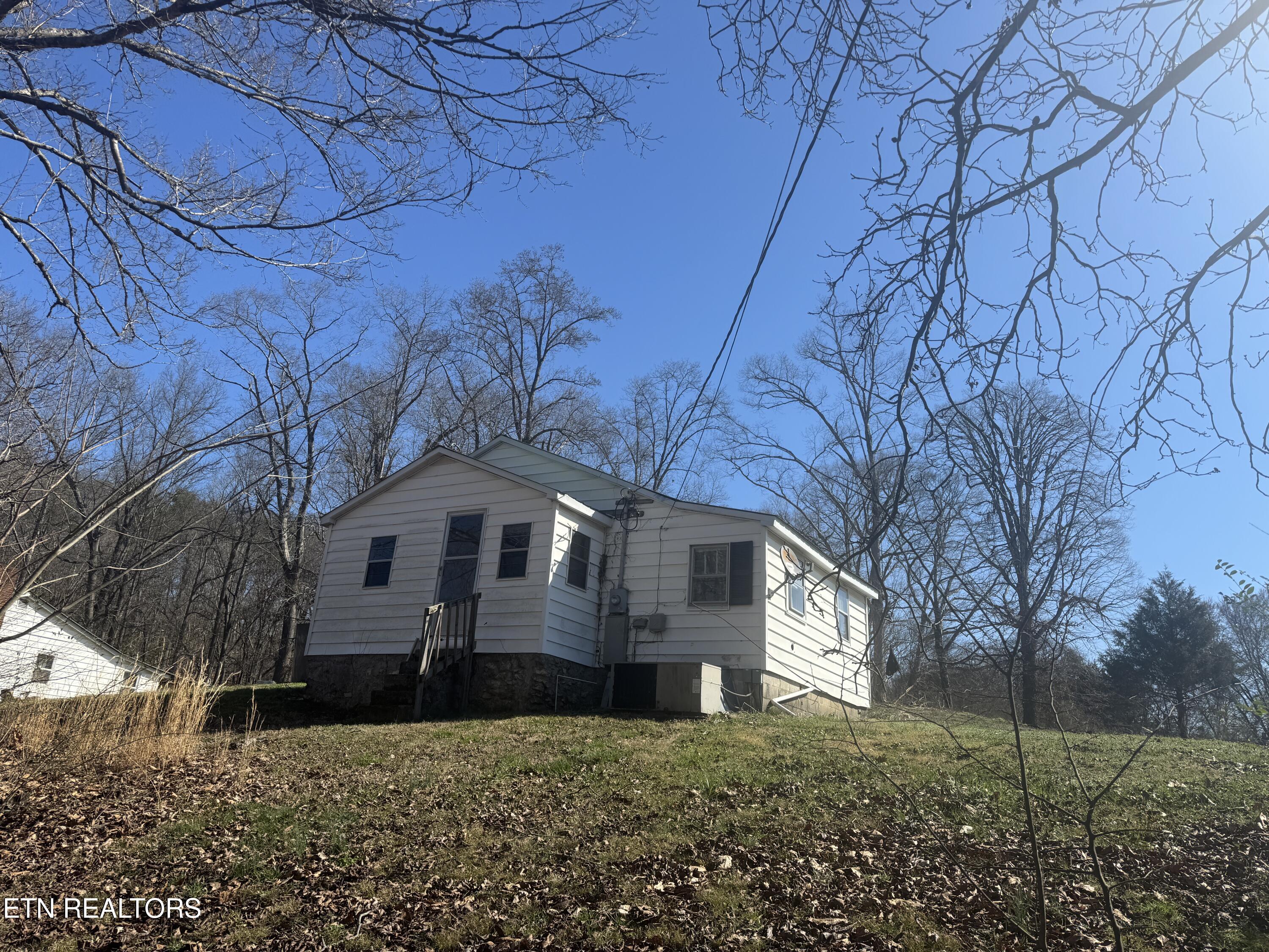 2516 Roseberry Rd — photo