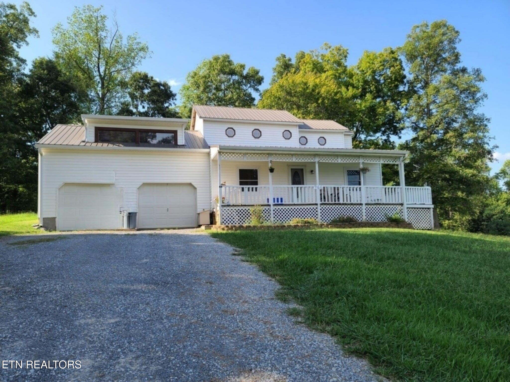 966 Chestnut Grove Rd — photo