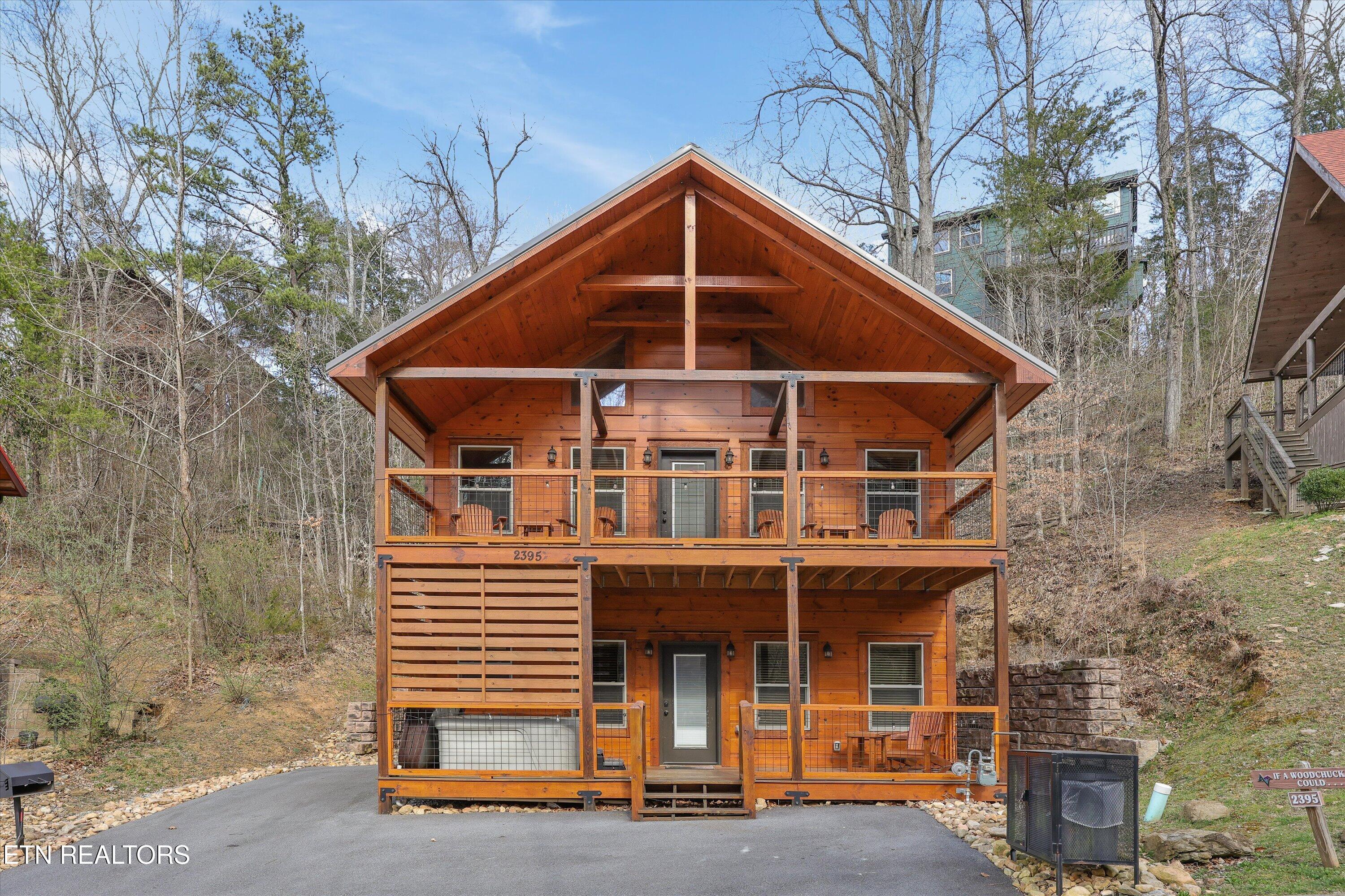 2395 Alpine Village Way — photo