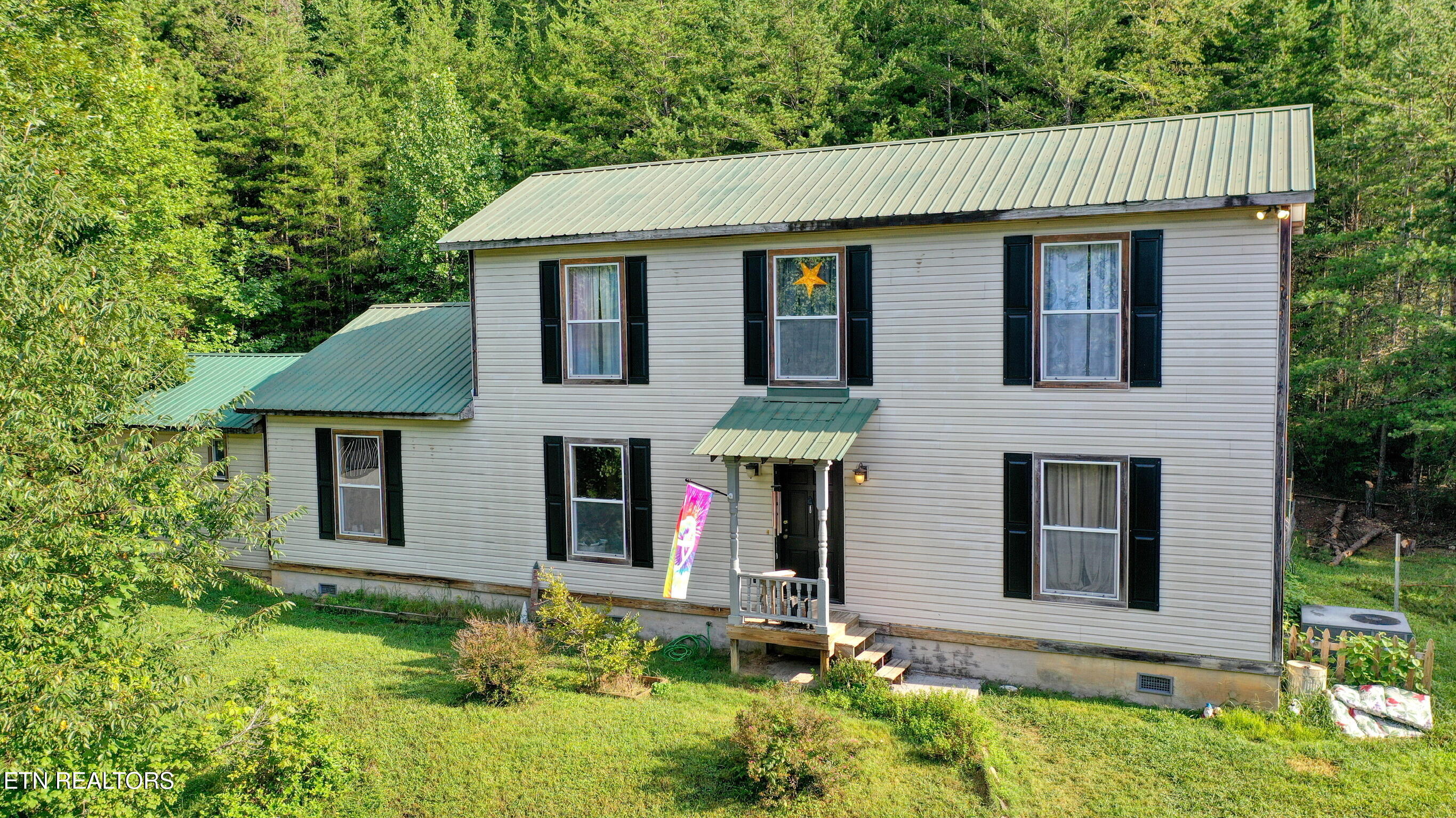 4610 Hickory Valley Rd — photo