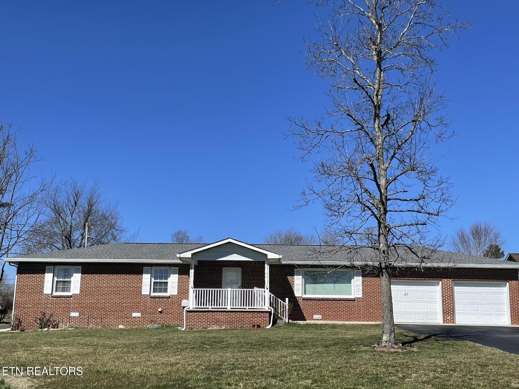 83 Shoreline Drive — photo