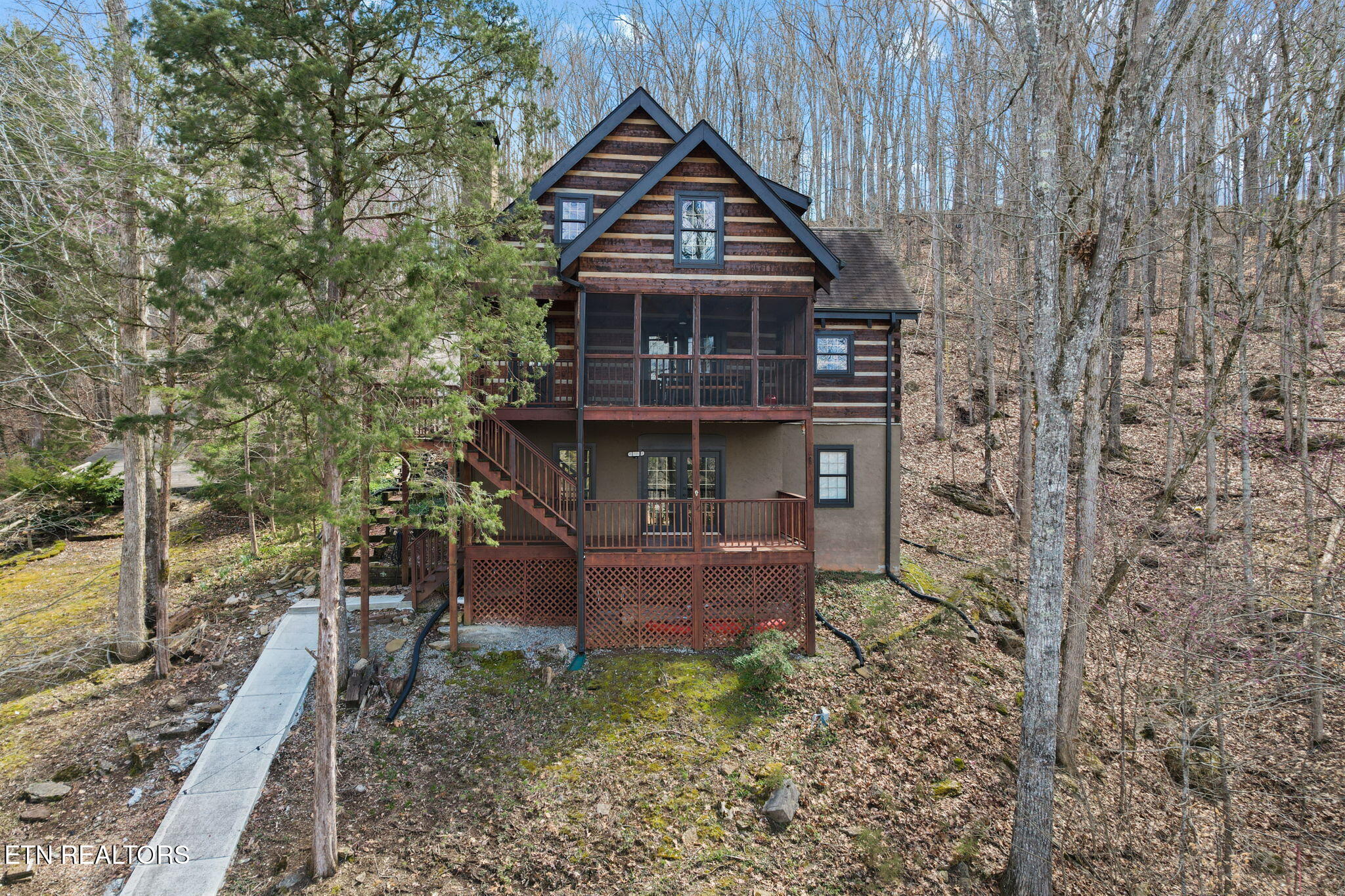 167 Edwards Rd — photo