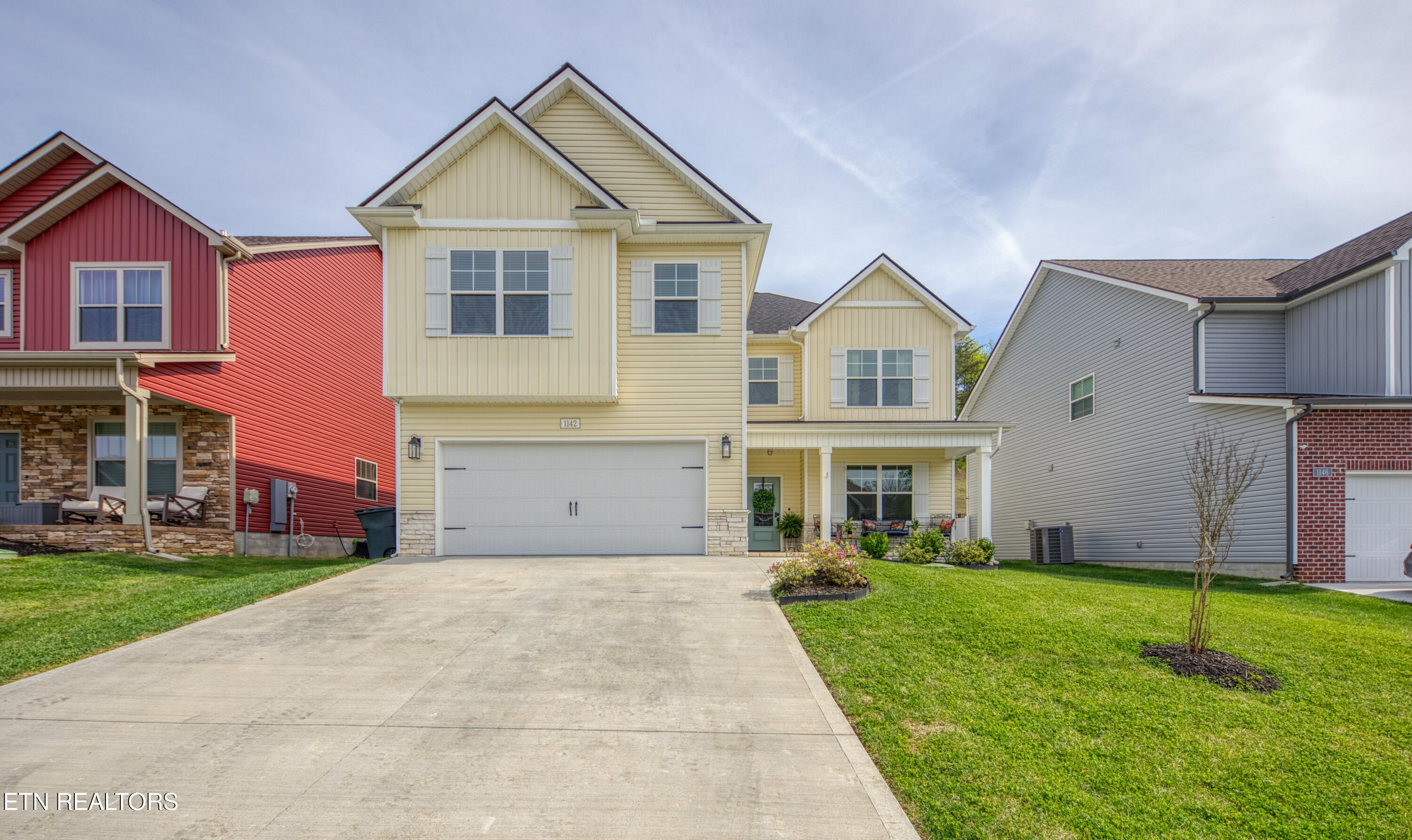 1142 Madison Oaks Rd — photo