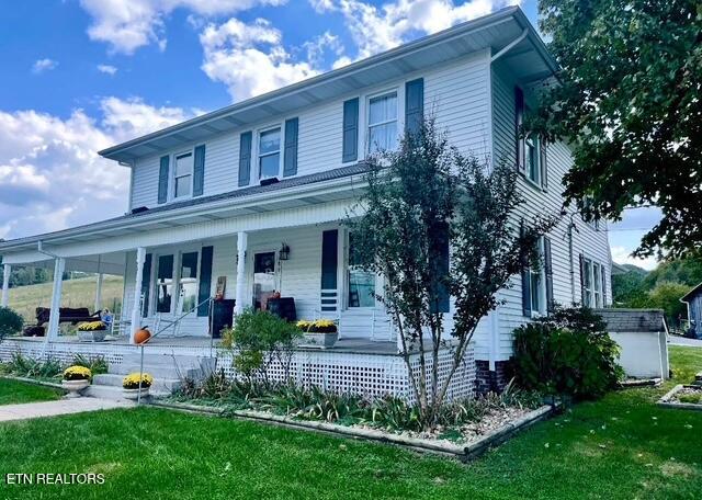1886 Dr Thomas Walker Rd — photo