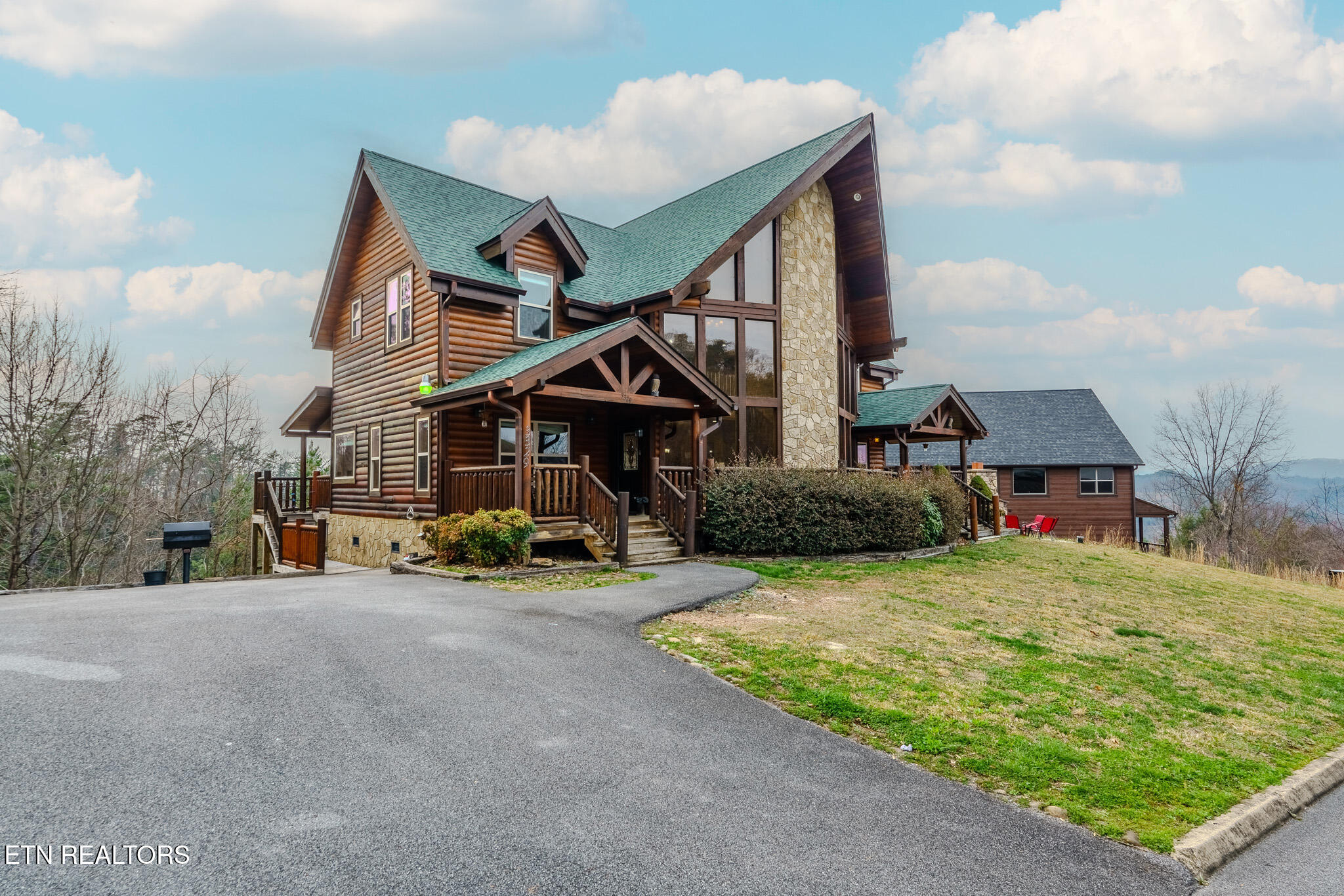 3329 Grouse Ridge Lane — photo