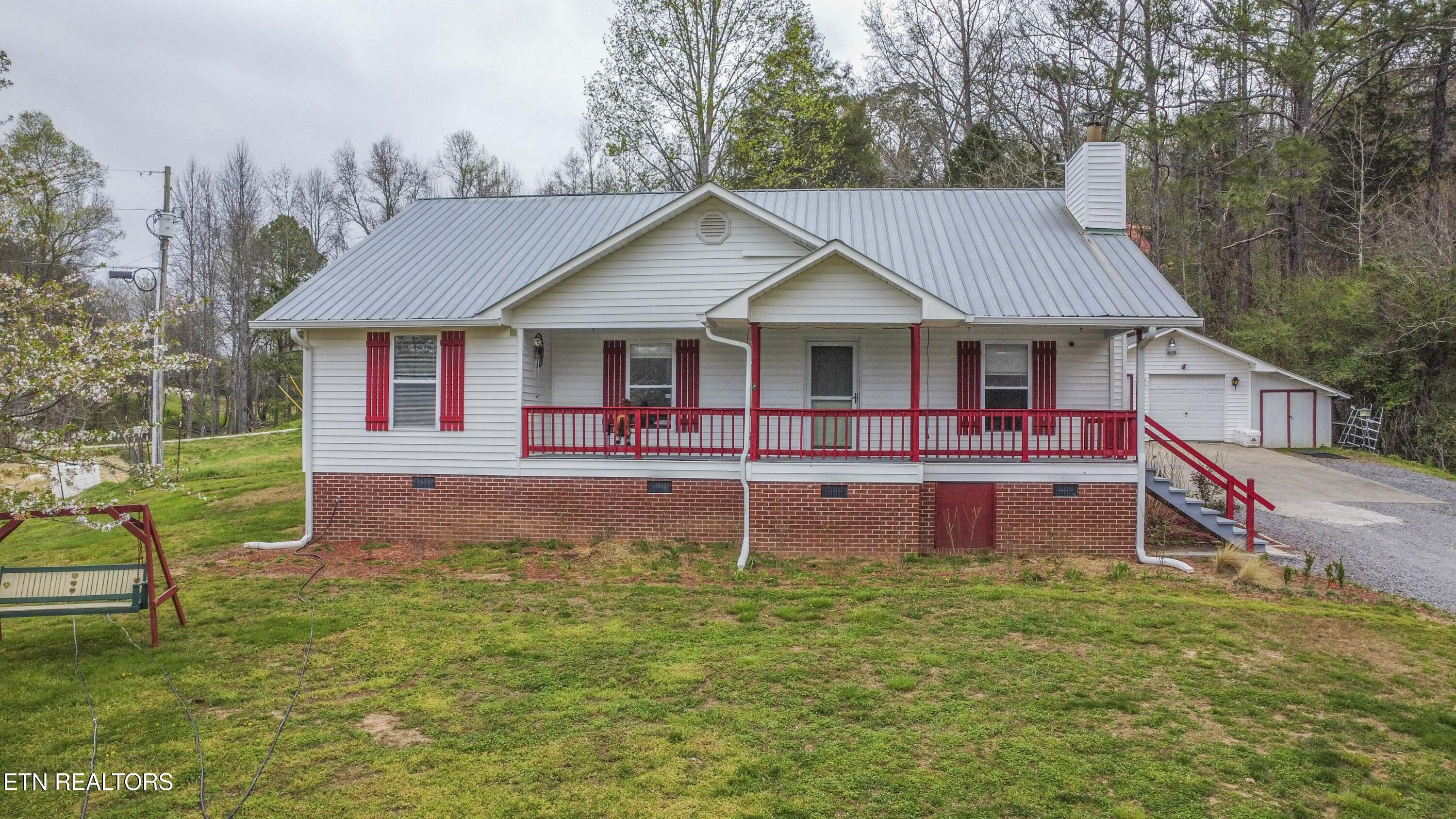 106 County Road 189 — photo