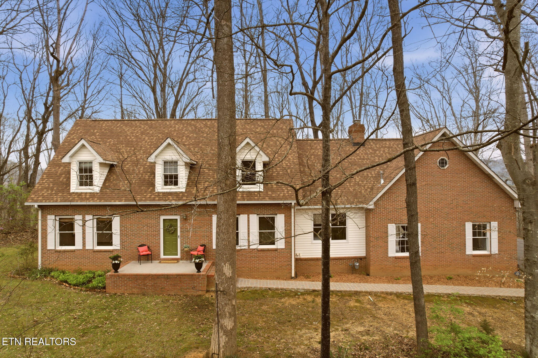 207 Strader Rd, Powell, TN 37849 — photo 2