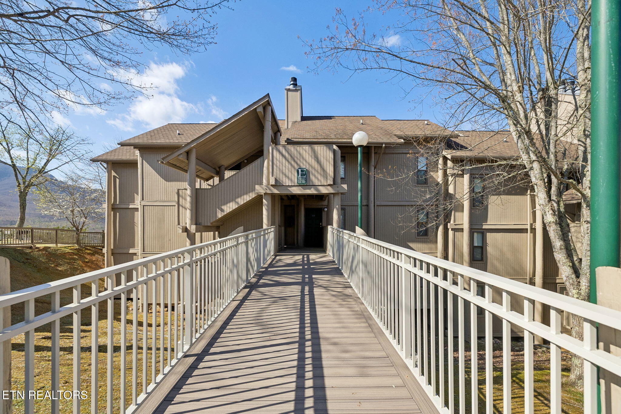 3710 Weber Rd Unit 207-E — photo