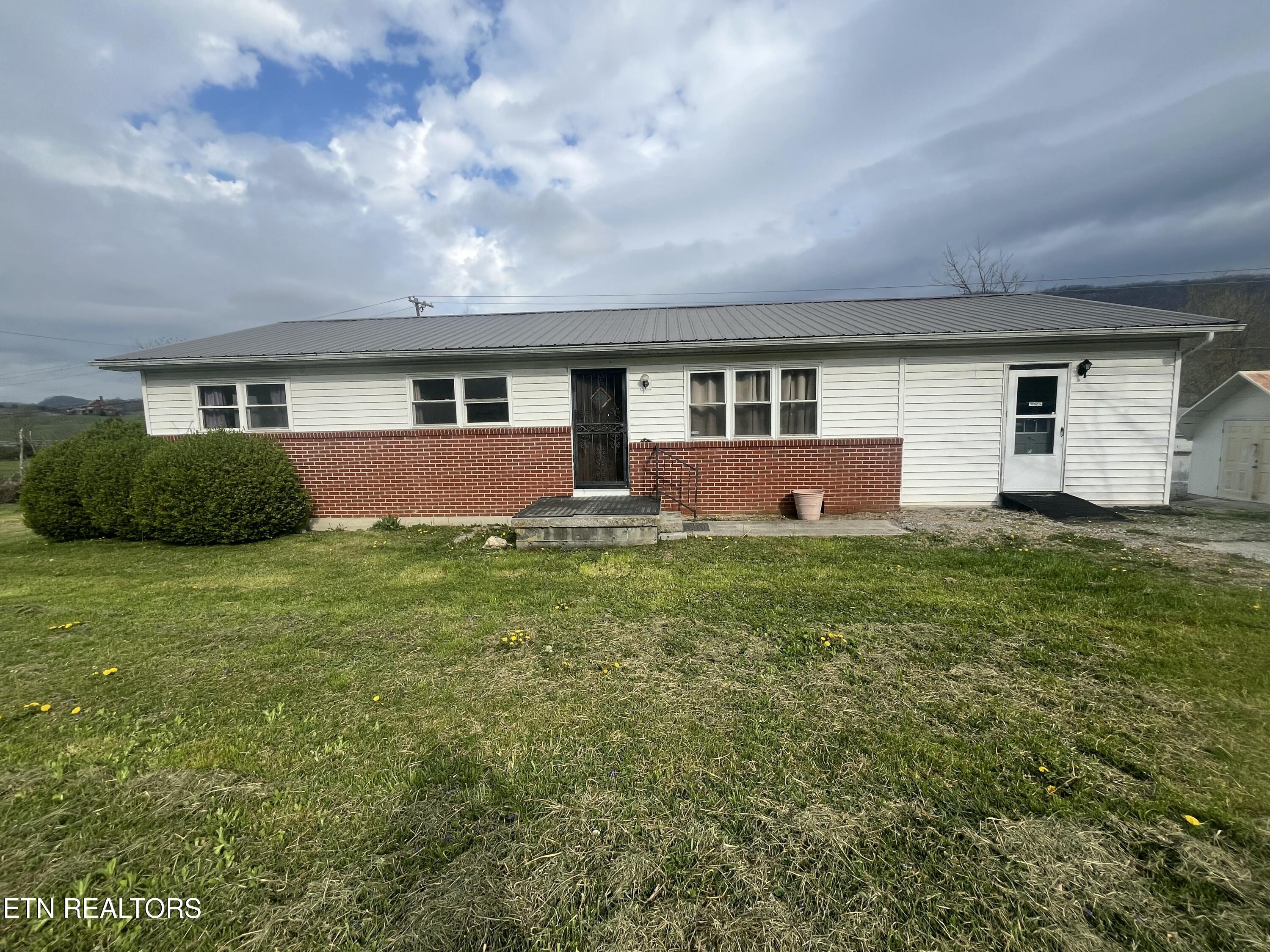 3981 Doctor Thomas Walker Rd — photo