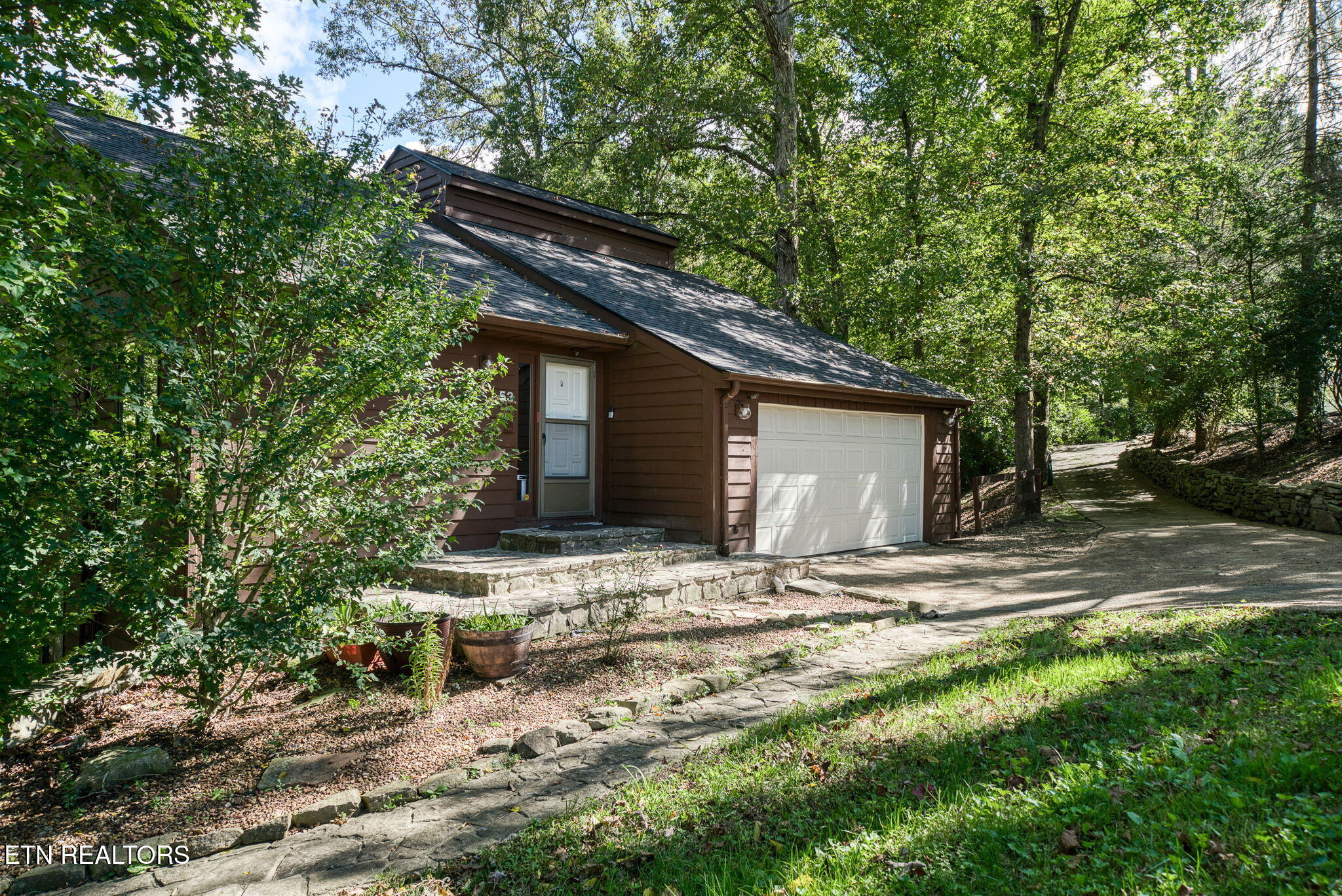 53 River Lane — photo