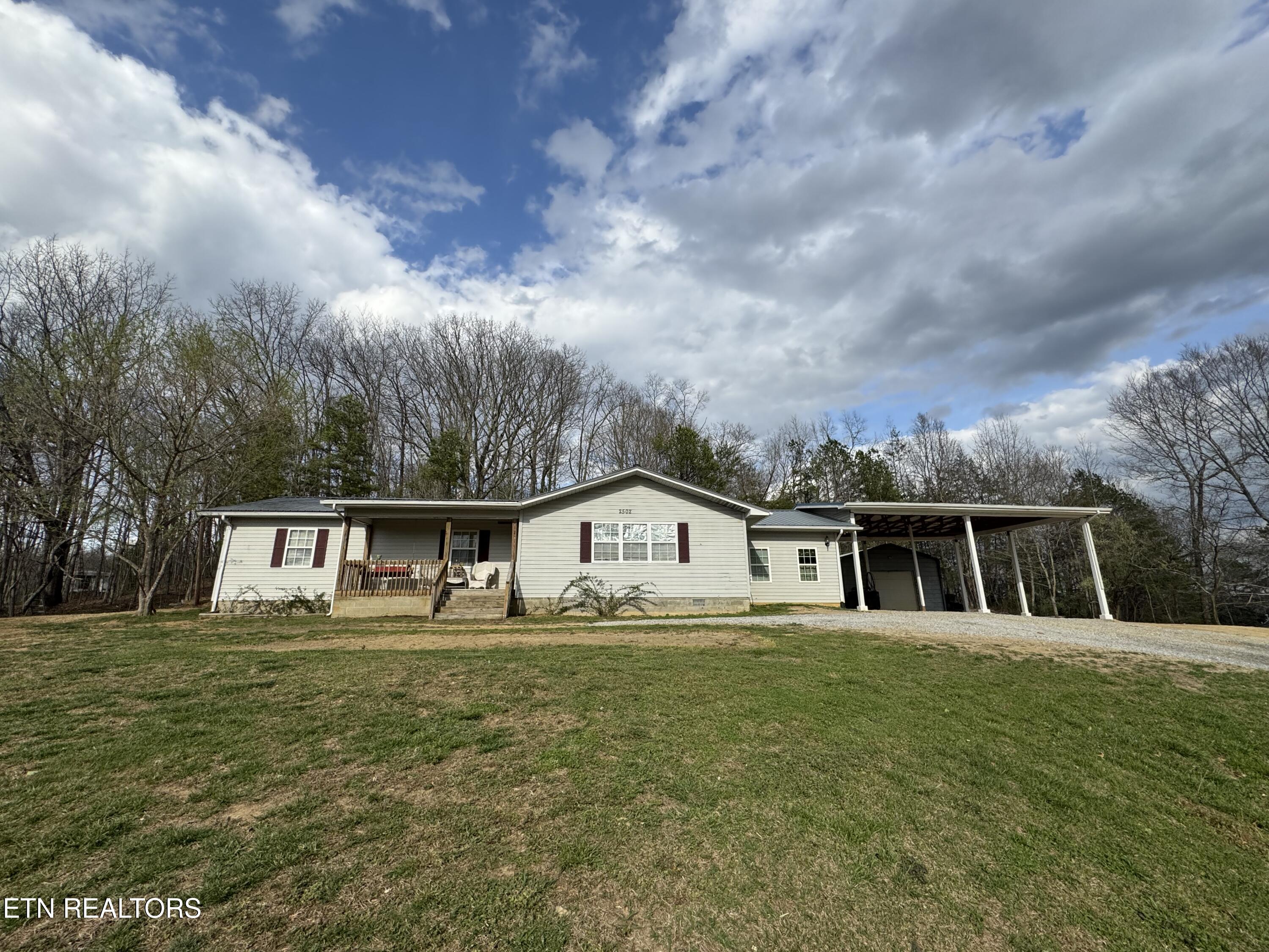 2502 Huntsville Hill Rd — photo