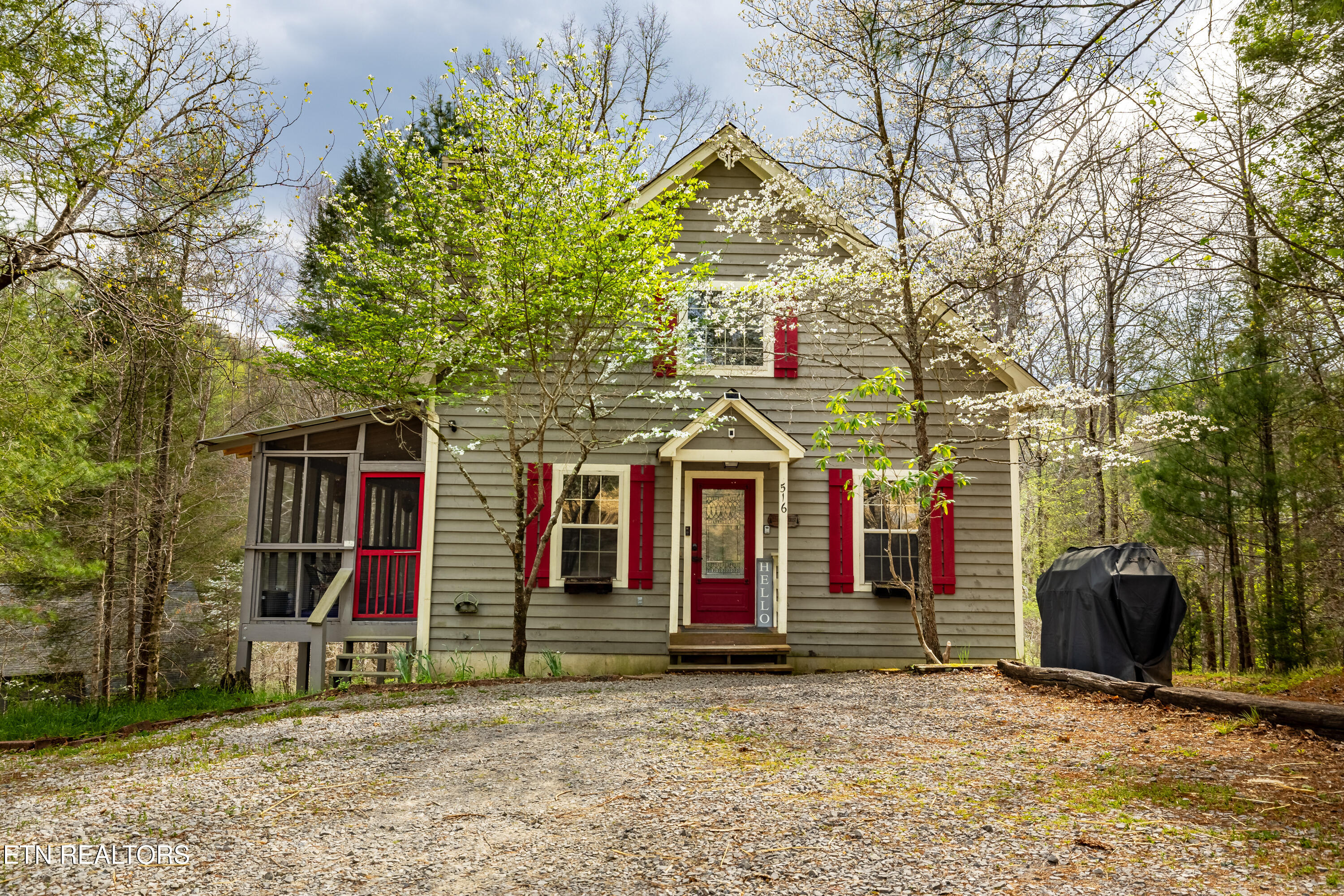 516 Clearwater Circle — photo