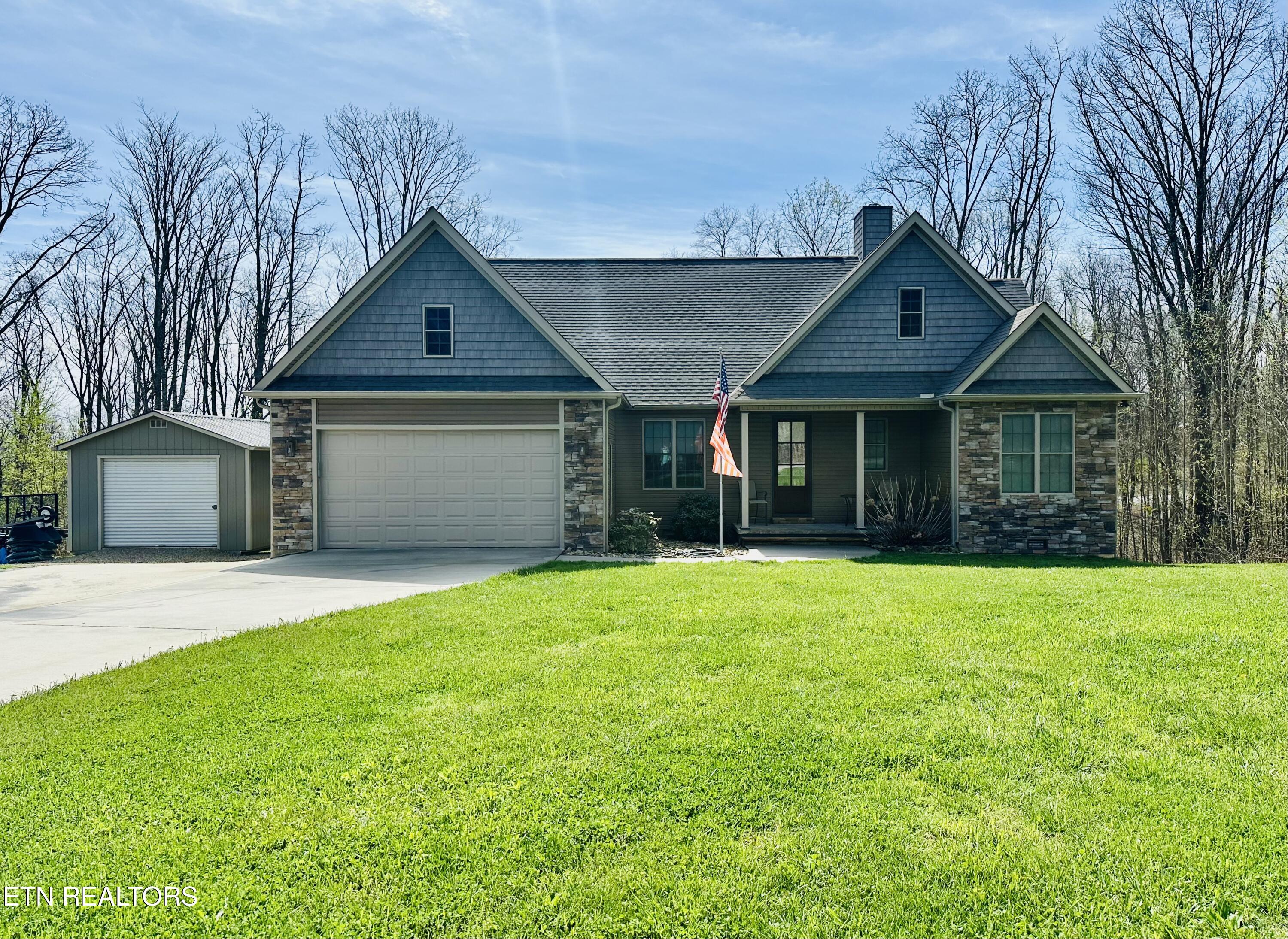 80 Upper Eagles Nest Rd — photo