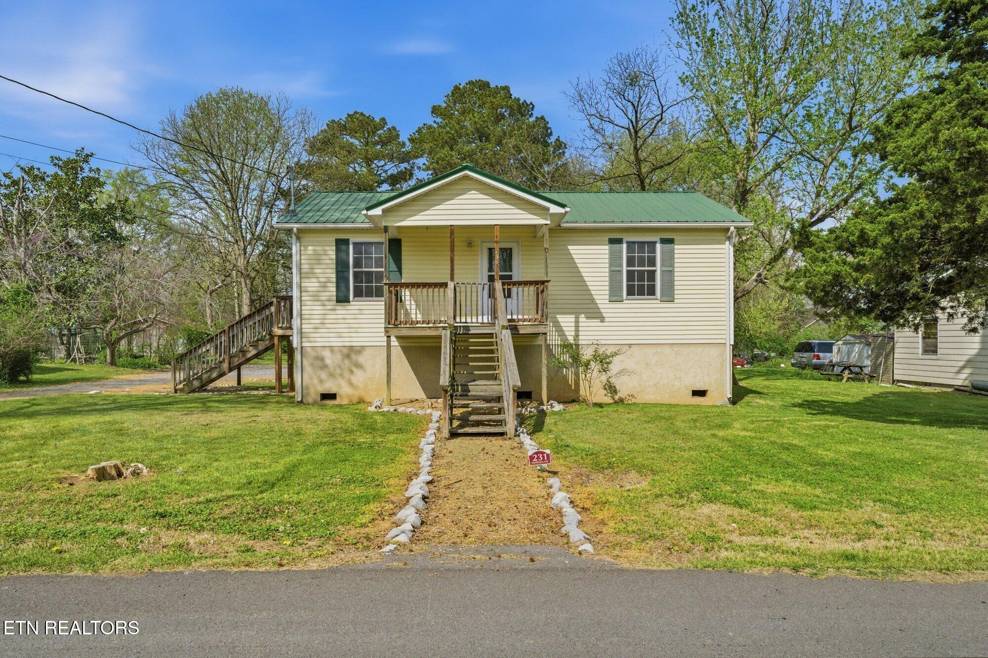 231 Henderson Ave — photo