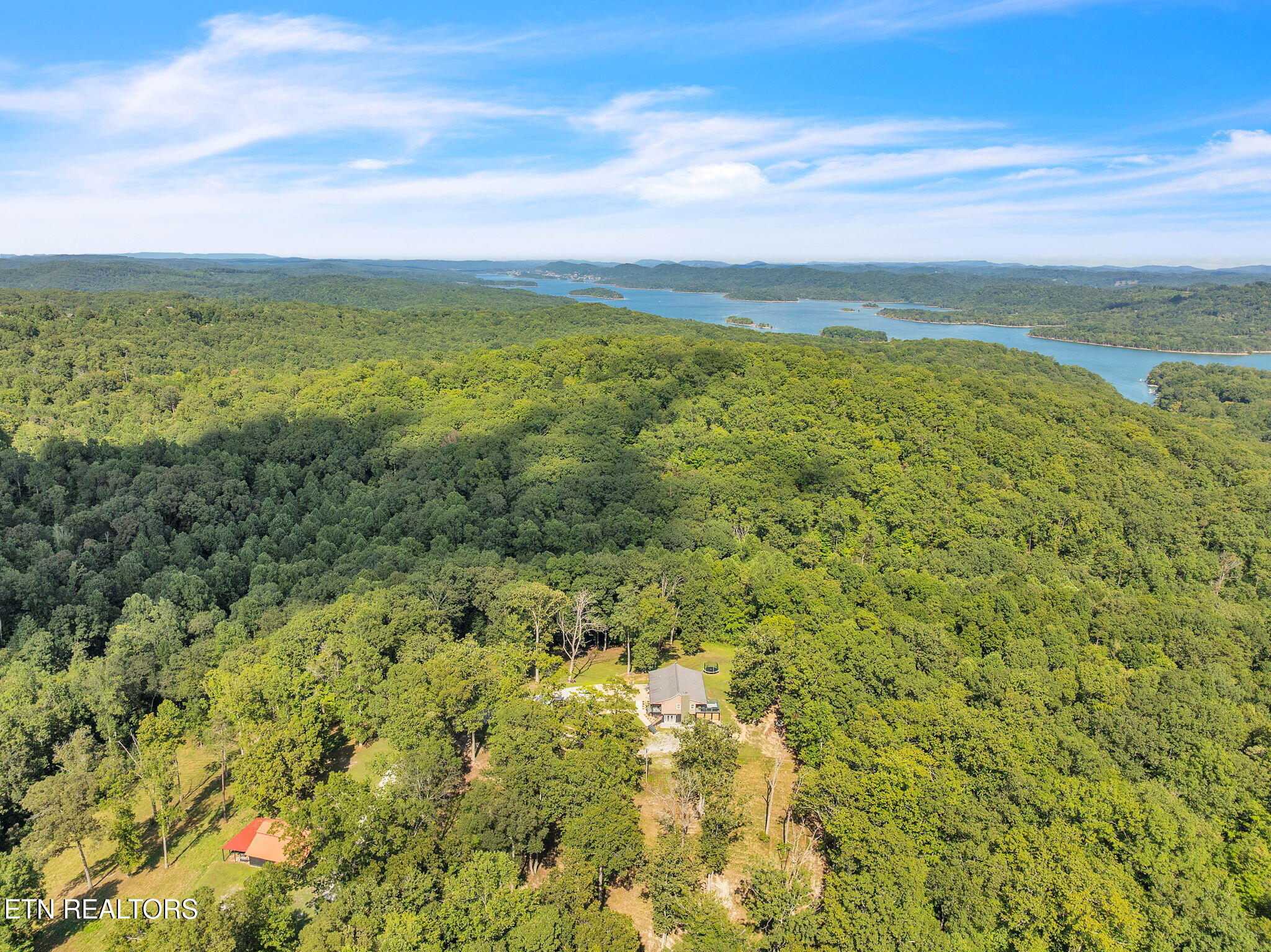 328 Ridge Circle Road — photo