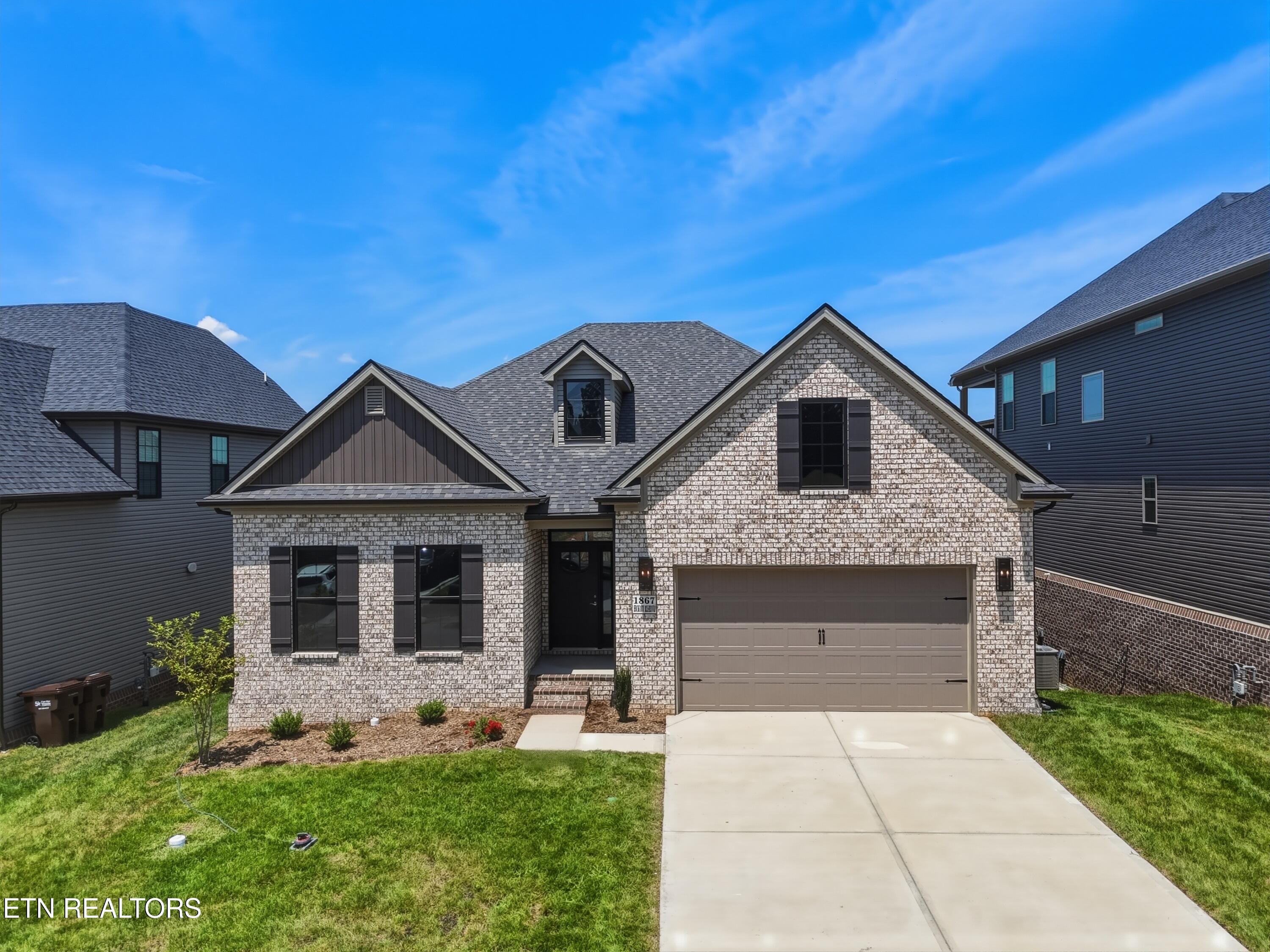 1867 Hickory Reserve Rd — photo